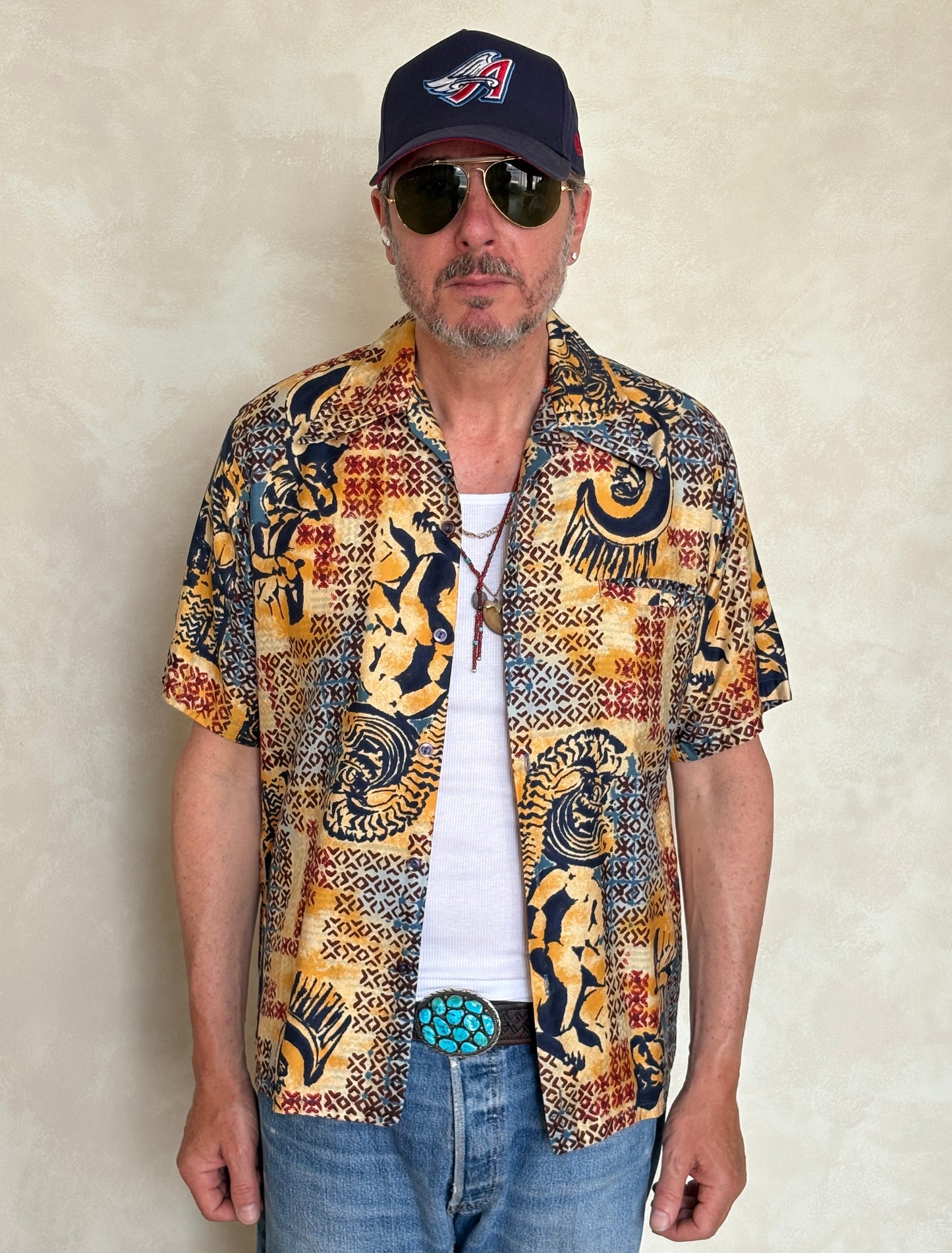 Med. Vintage 70s Hawaiian satin cotton shirt
