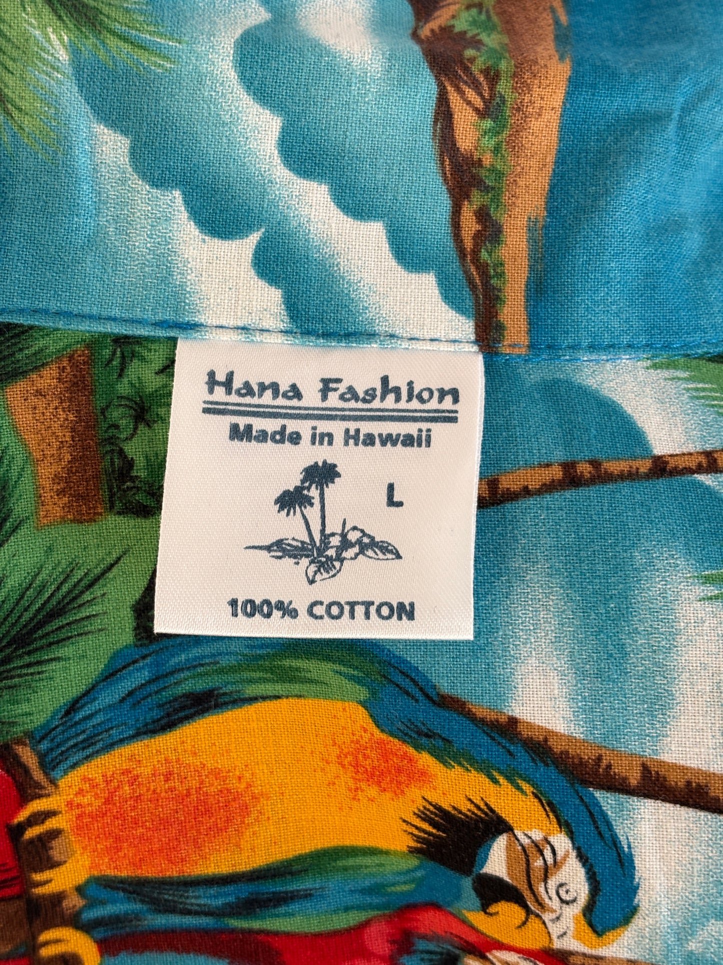 Large Vintage 70s Hawaiian Thin Cotton Shirt | Retro Island Style