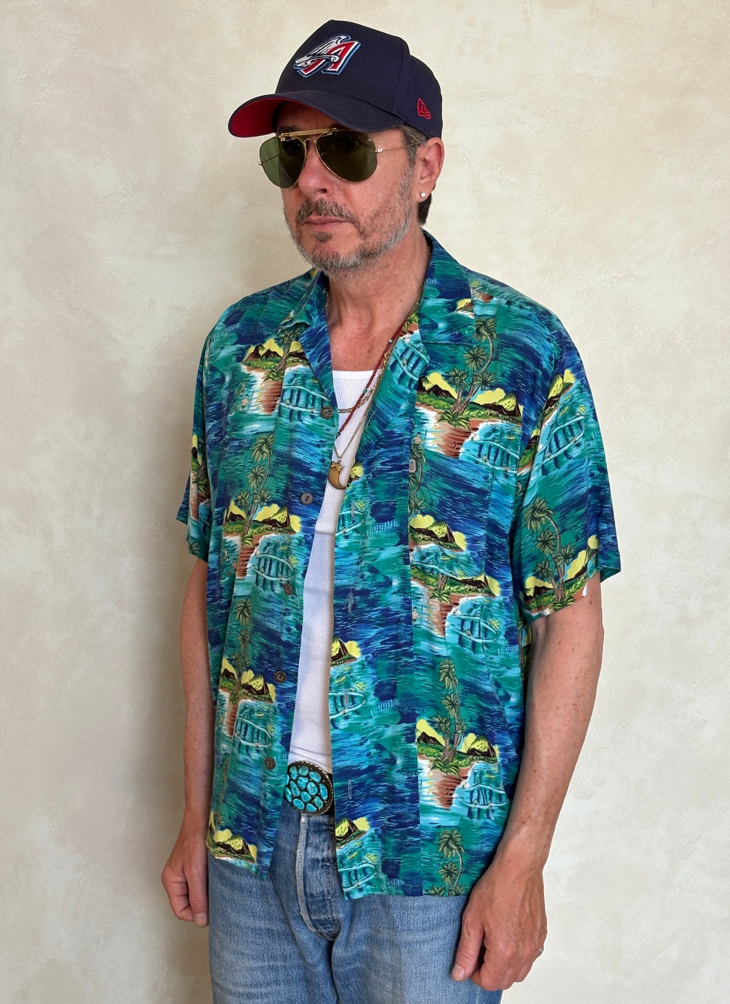 Vintage 90s Hawaiian Rayon Shirt by Ocean Current | Size Medium