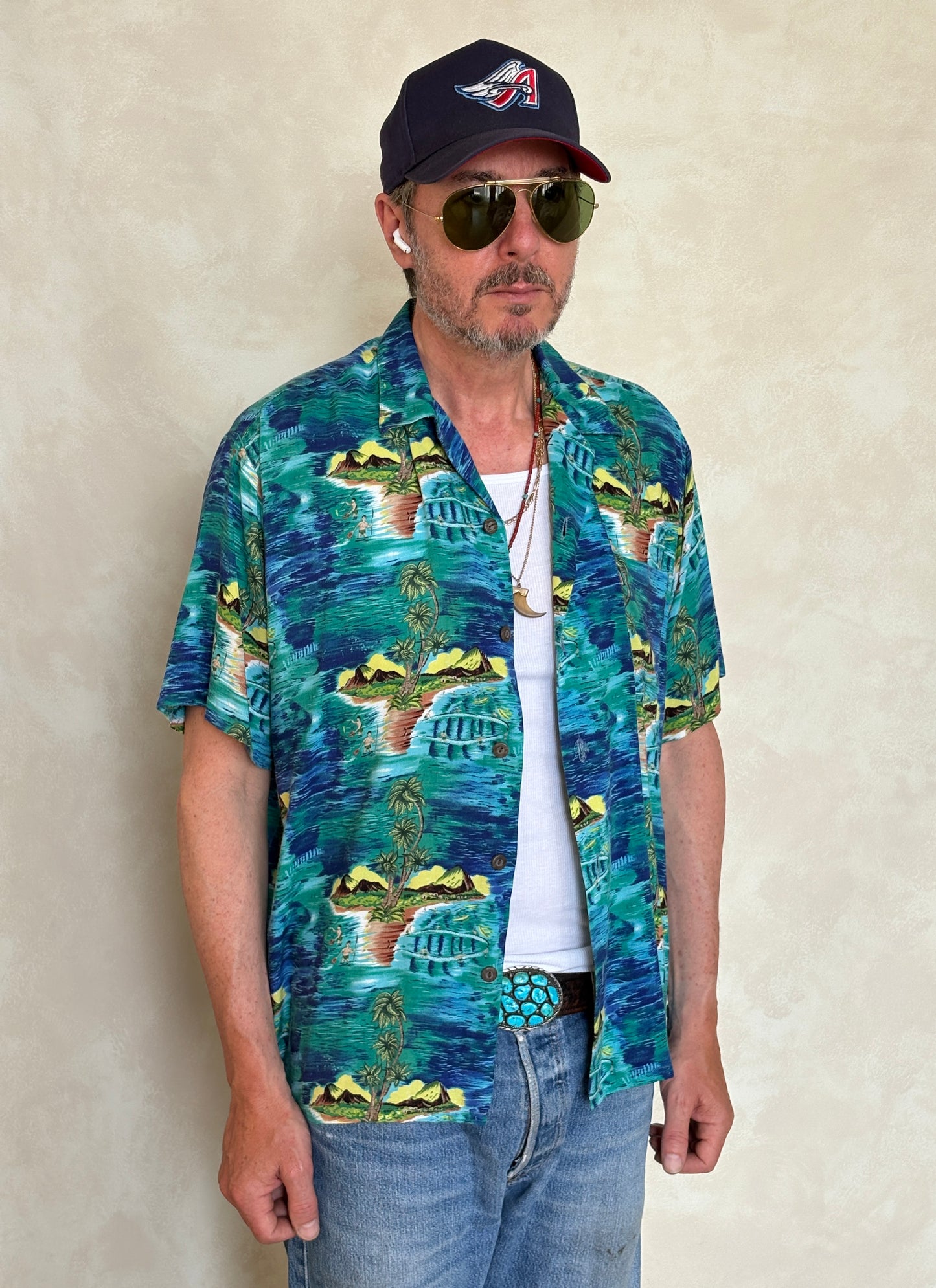 Vintage 90s Hawaiian Rayon Shirt by Ocean Current | Size Medium