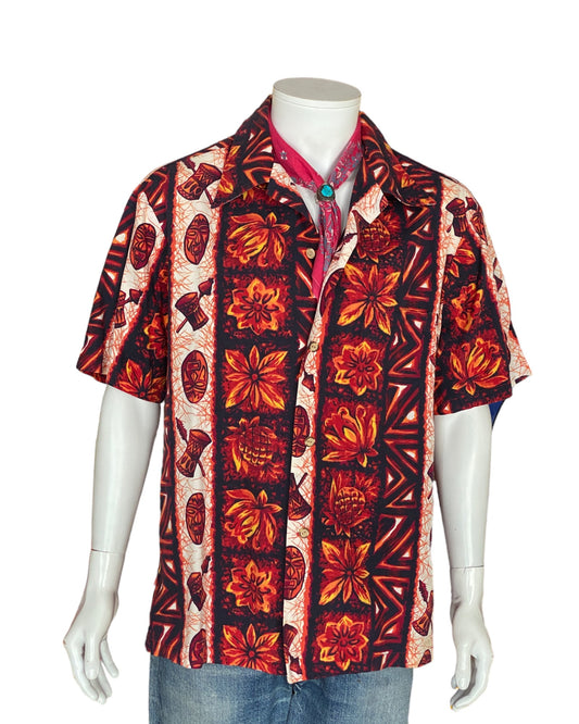 XL. Vintage 70s Hawaiian cotton shirt made in Hawaii by Maikai