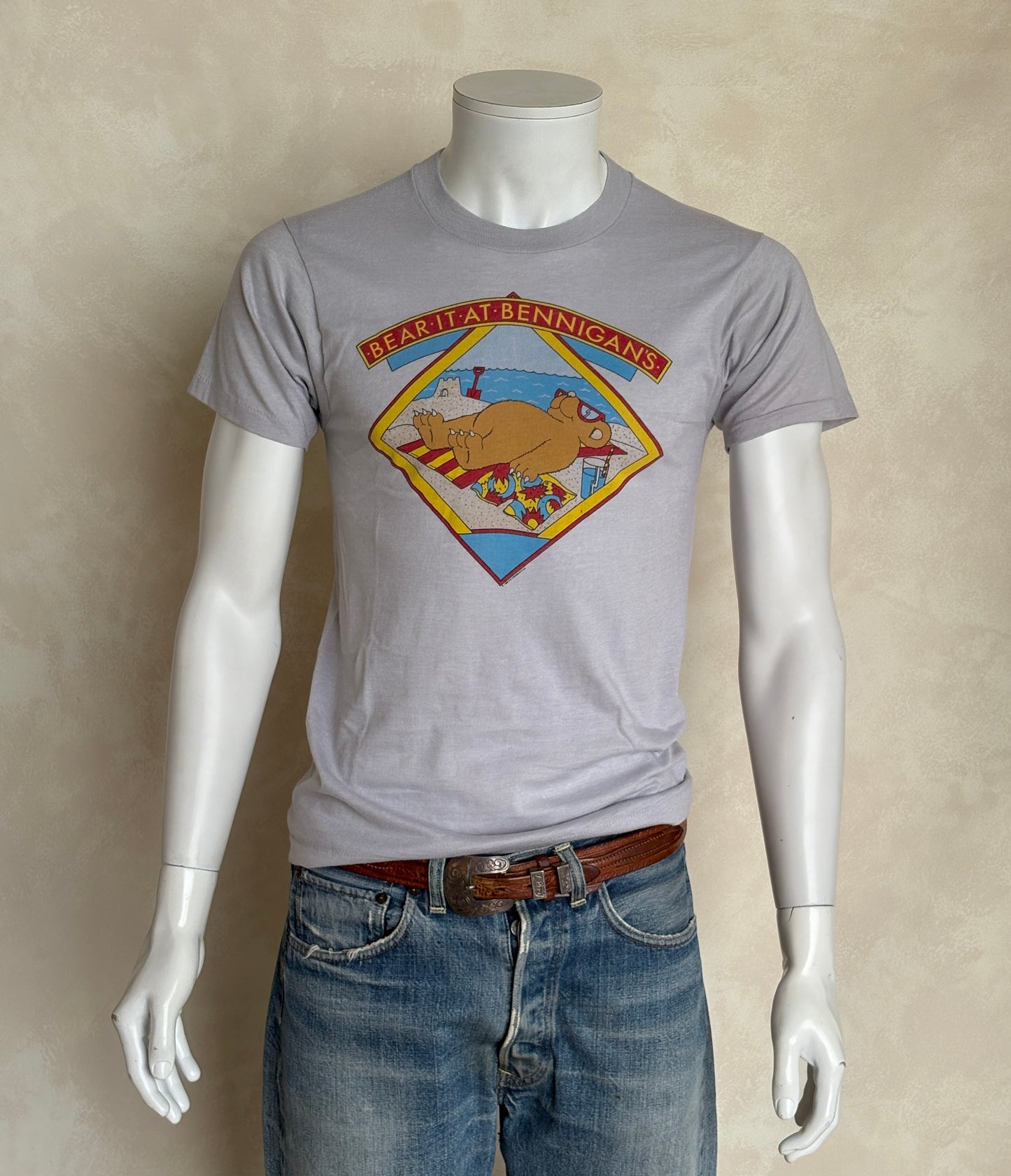 Size Small. Vintage 80s T-Shirt – Made in USA