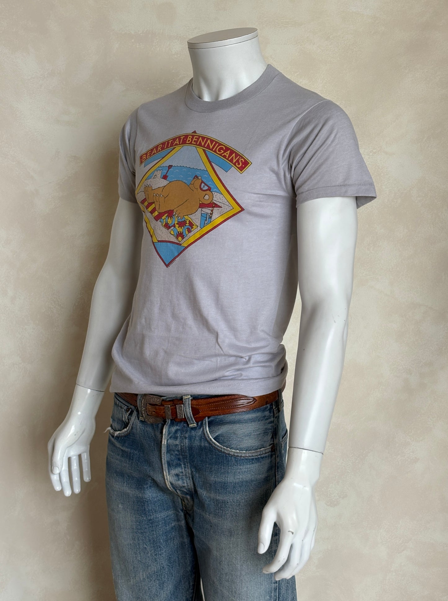 Size Small. Vintage 80s T-Shirt – Made in USA