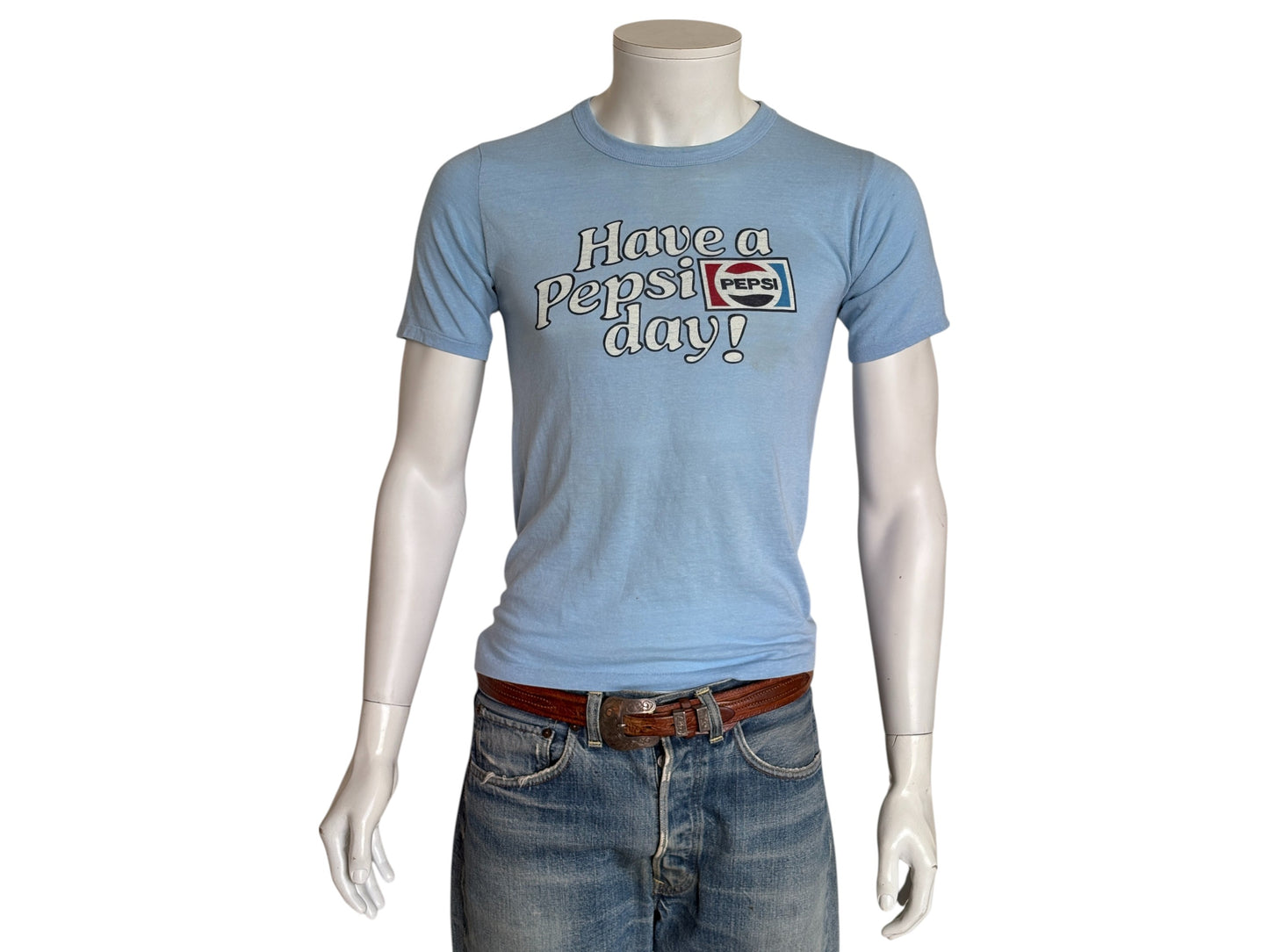 Small. 80s distressed vintage Pepsi-Cola t shirt