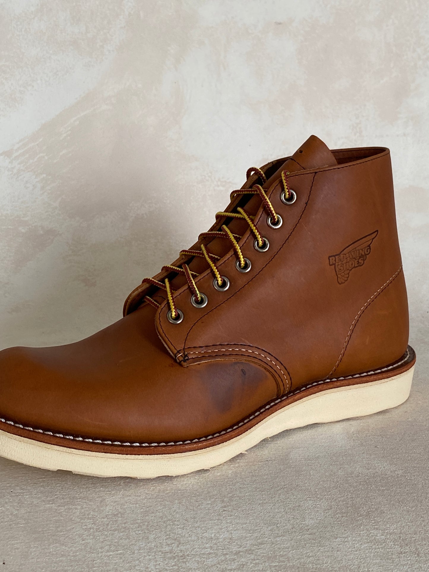 Size 8.5D / 41.5 Red Wing Heritage Classic Round Toe 9107 Boots Made in USA (Second)