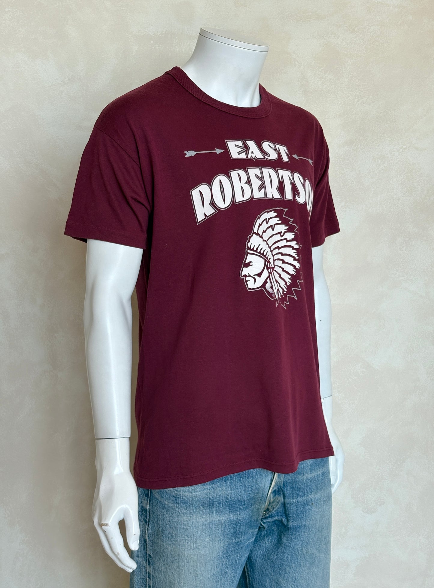Vintage East Robertson T-Shirt Maroon Native Graphic 90s High School Spirit Tee Arrows & Headdress Print. Large