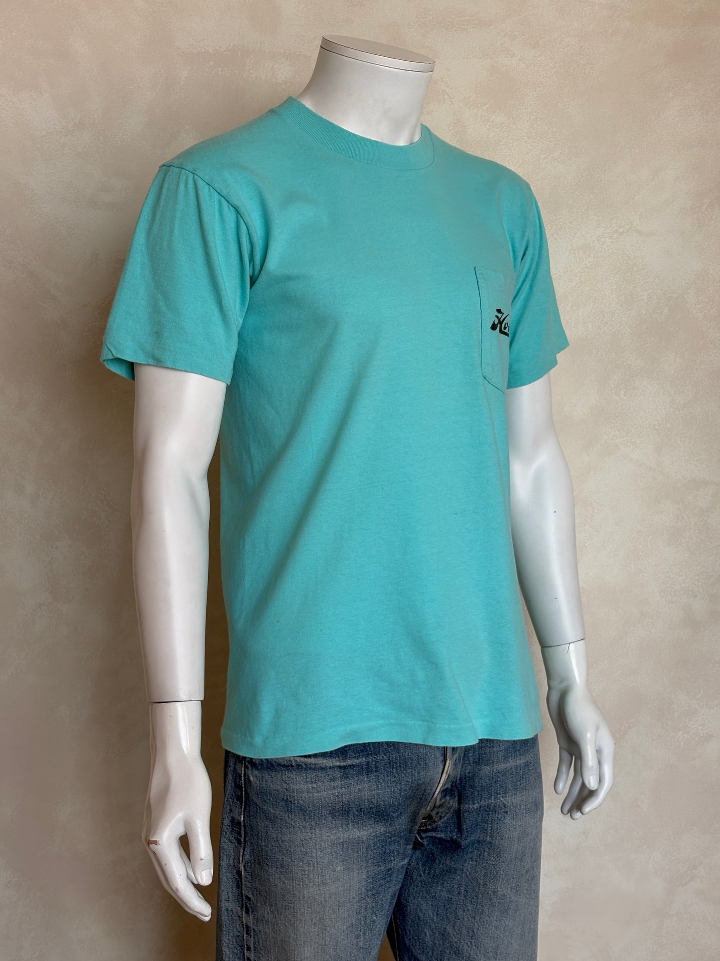 Vintage Hobie Cat sailing tee – vibrant 80s beach scene with colorful catamarans. Large