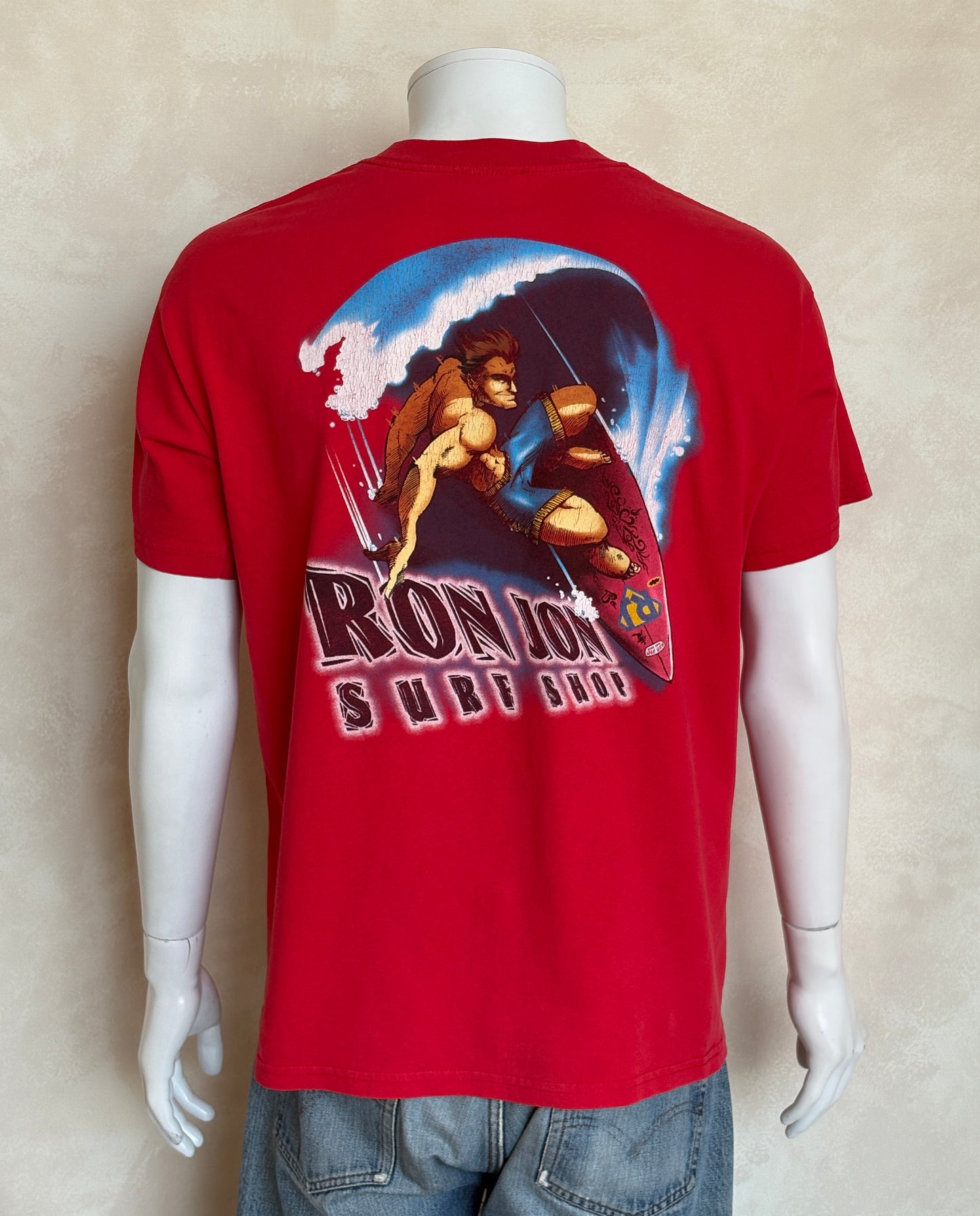 Vintage Ron Jon Surf Shop tee – bold comic-style surfer graphic with pure 90s beach energy. Large