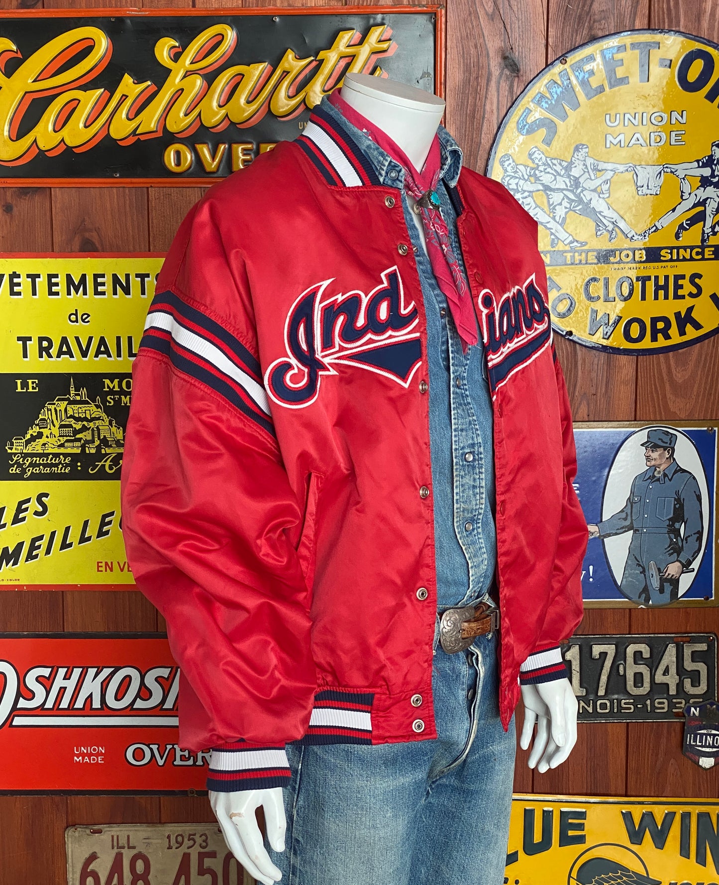 XL. Vintage 90S Indians Starter jacket