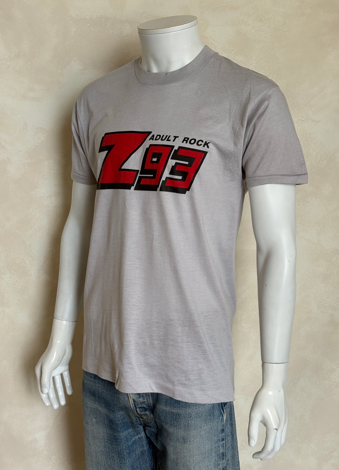 Vintage Z93 Adult Rock radio t-shirt – classic 80s music promo tee, USA made.