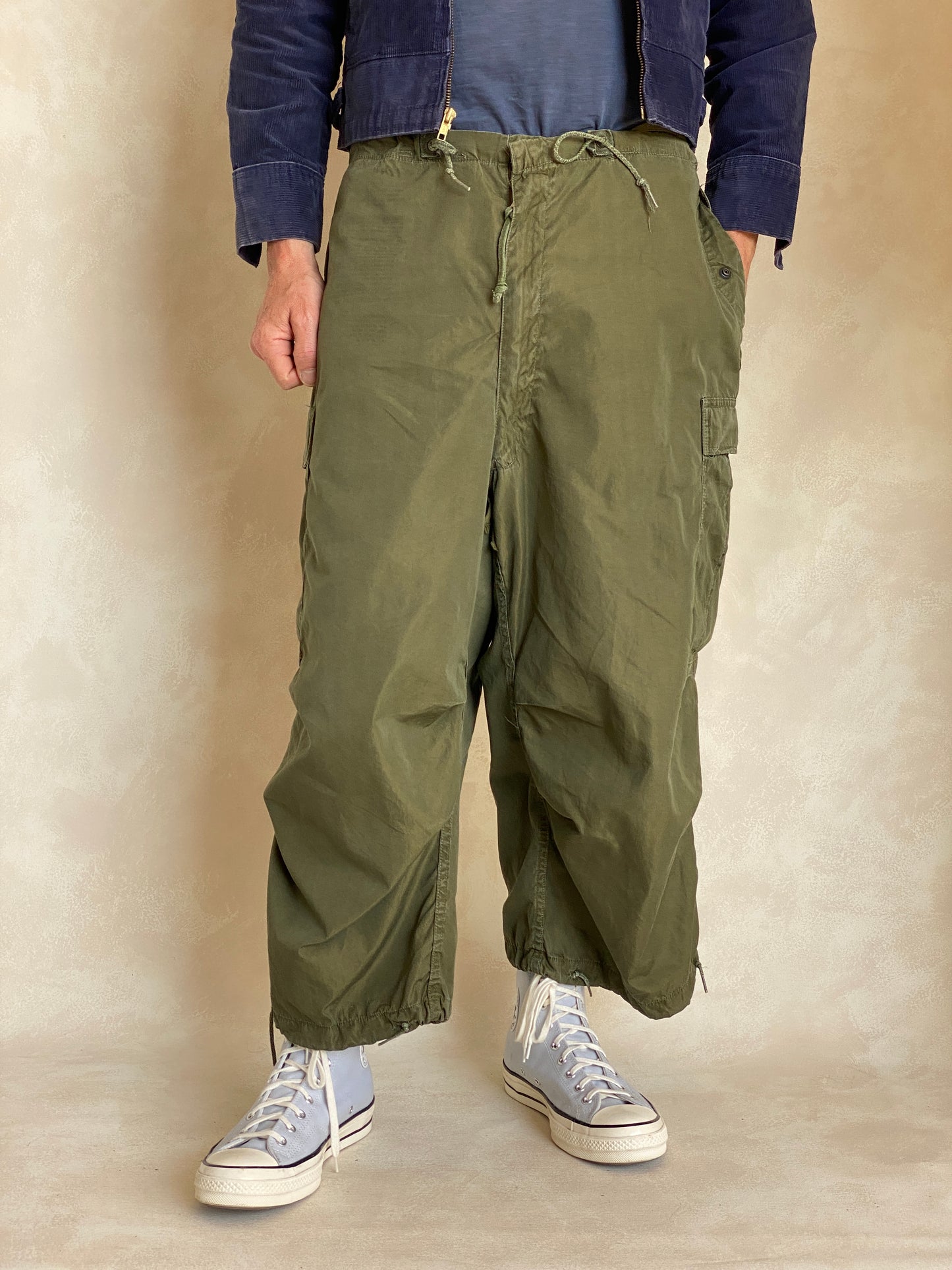 Med Short. Authentic Model 1951 authentic US military arctic shell pants