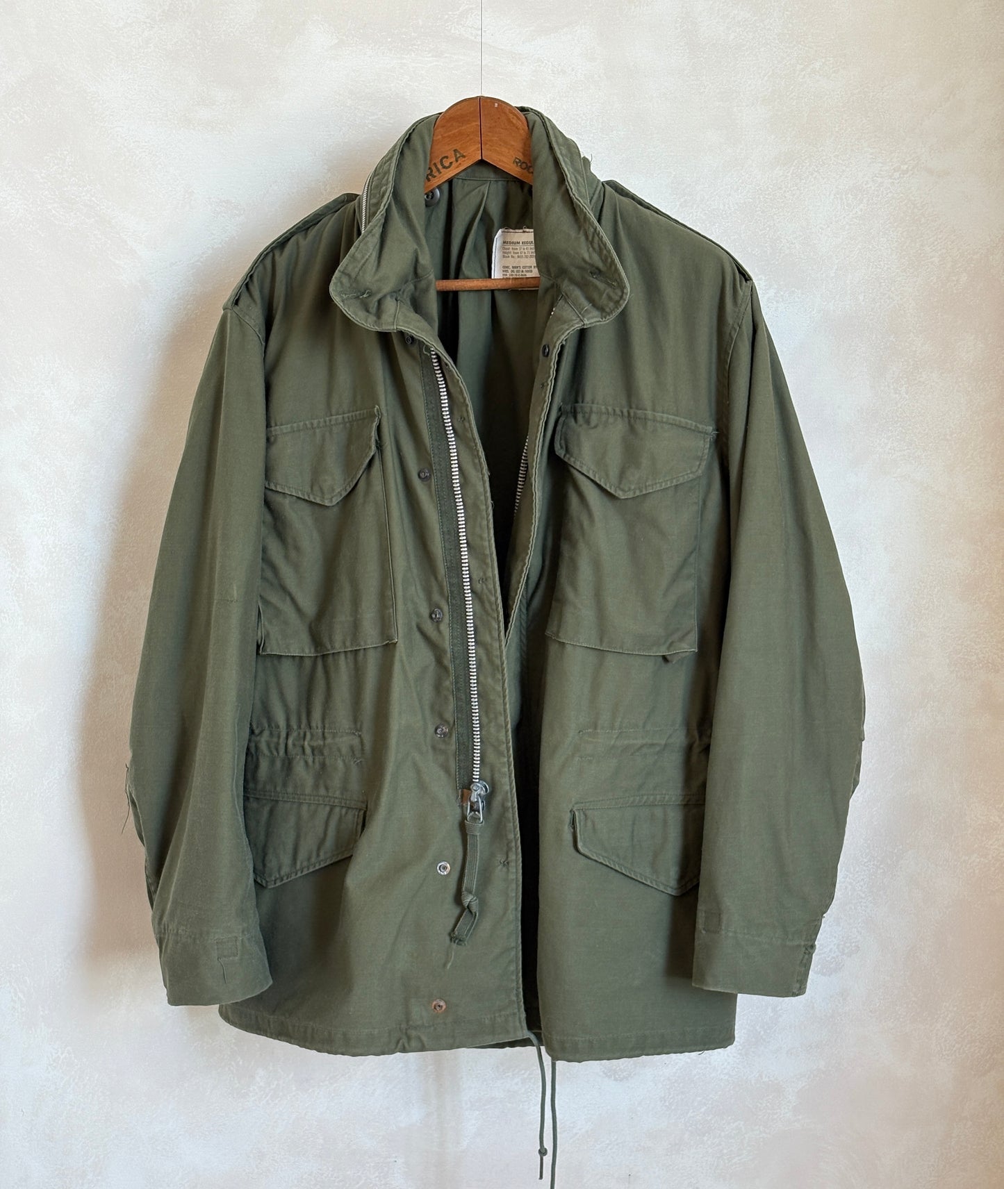 Med Reg. Authentic Alpha Industries 1969 US Army M-65 Field Jacket – OG-107 – Vintage Military Issue