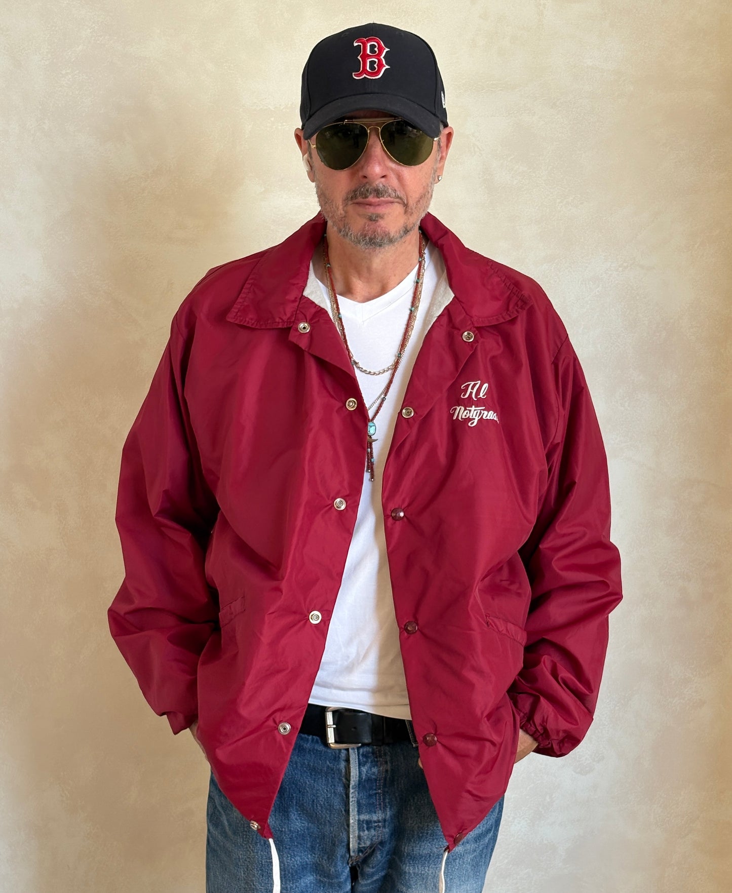 Size XL. Vintage 70s windbreaker made in USA