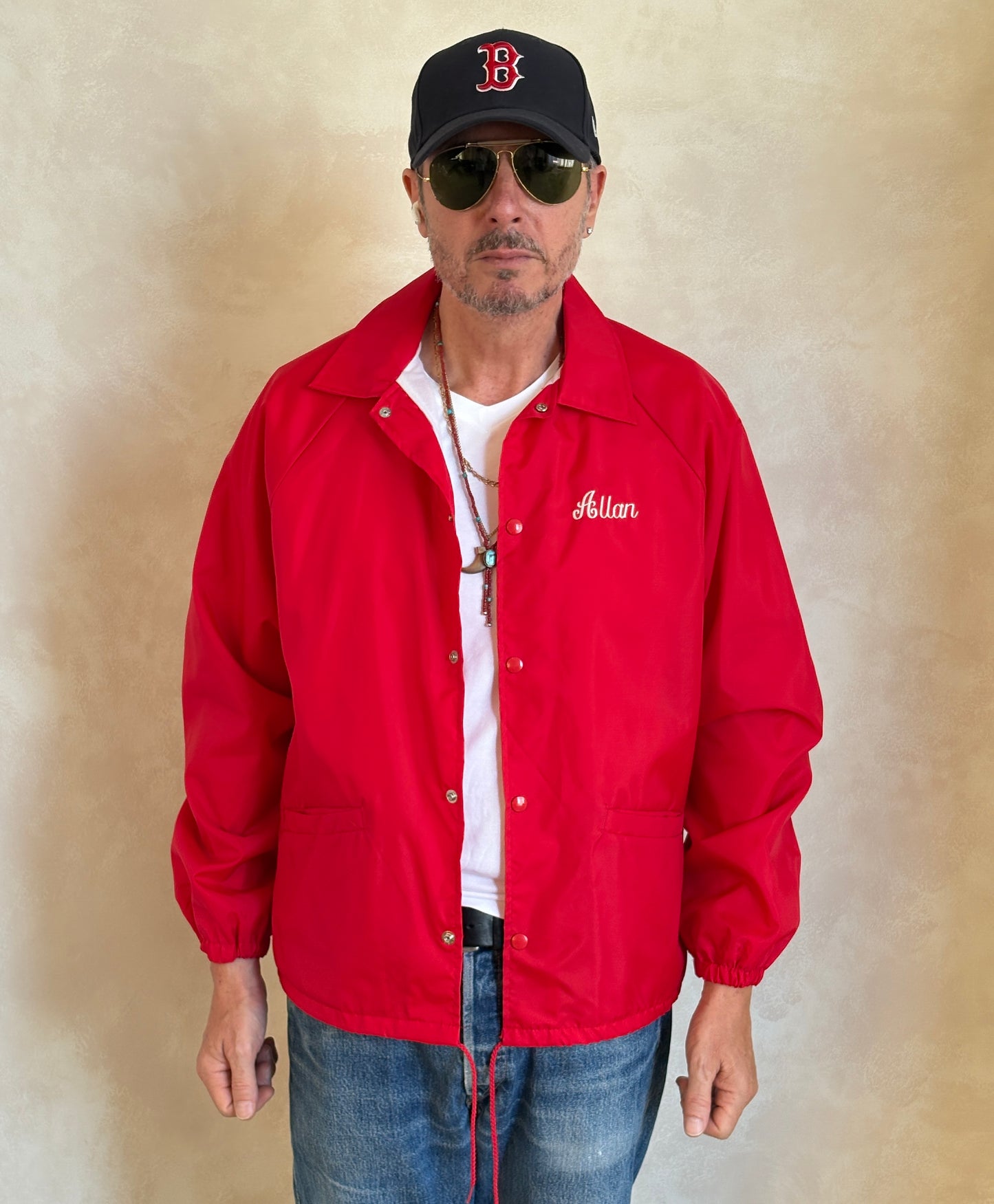 Size Large. Vintage 80s windbreaker made in USA