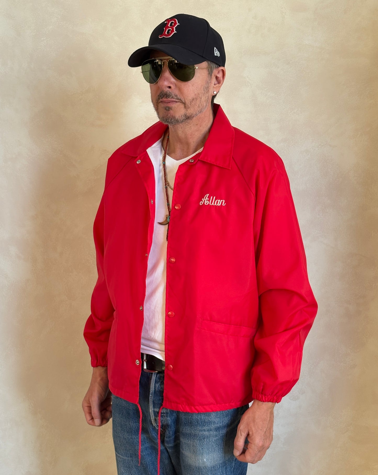 Size Large. Vintage 80s windbreaker made in USA