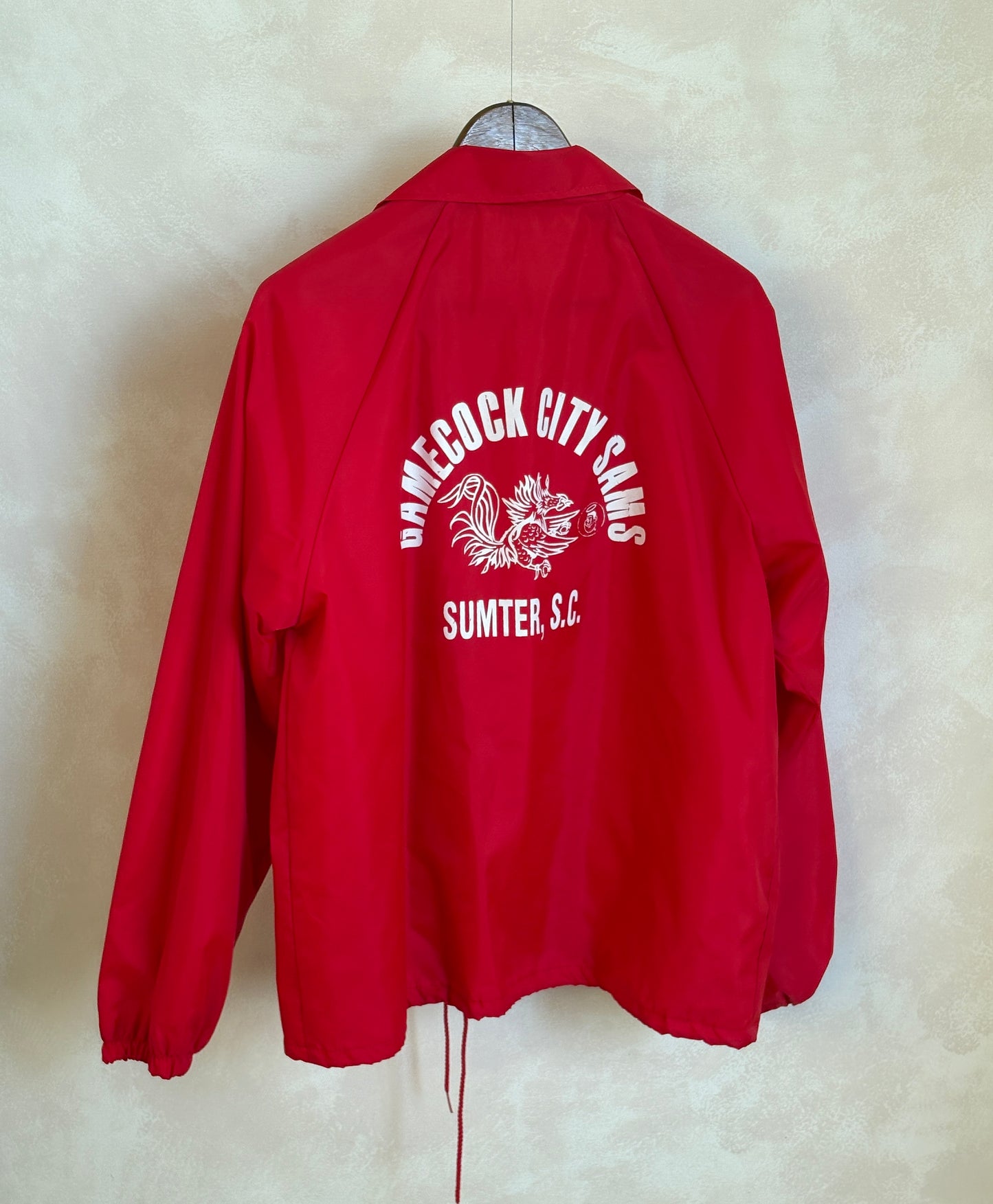 Size Large. Vintage 80s windbreaker made in USA