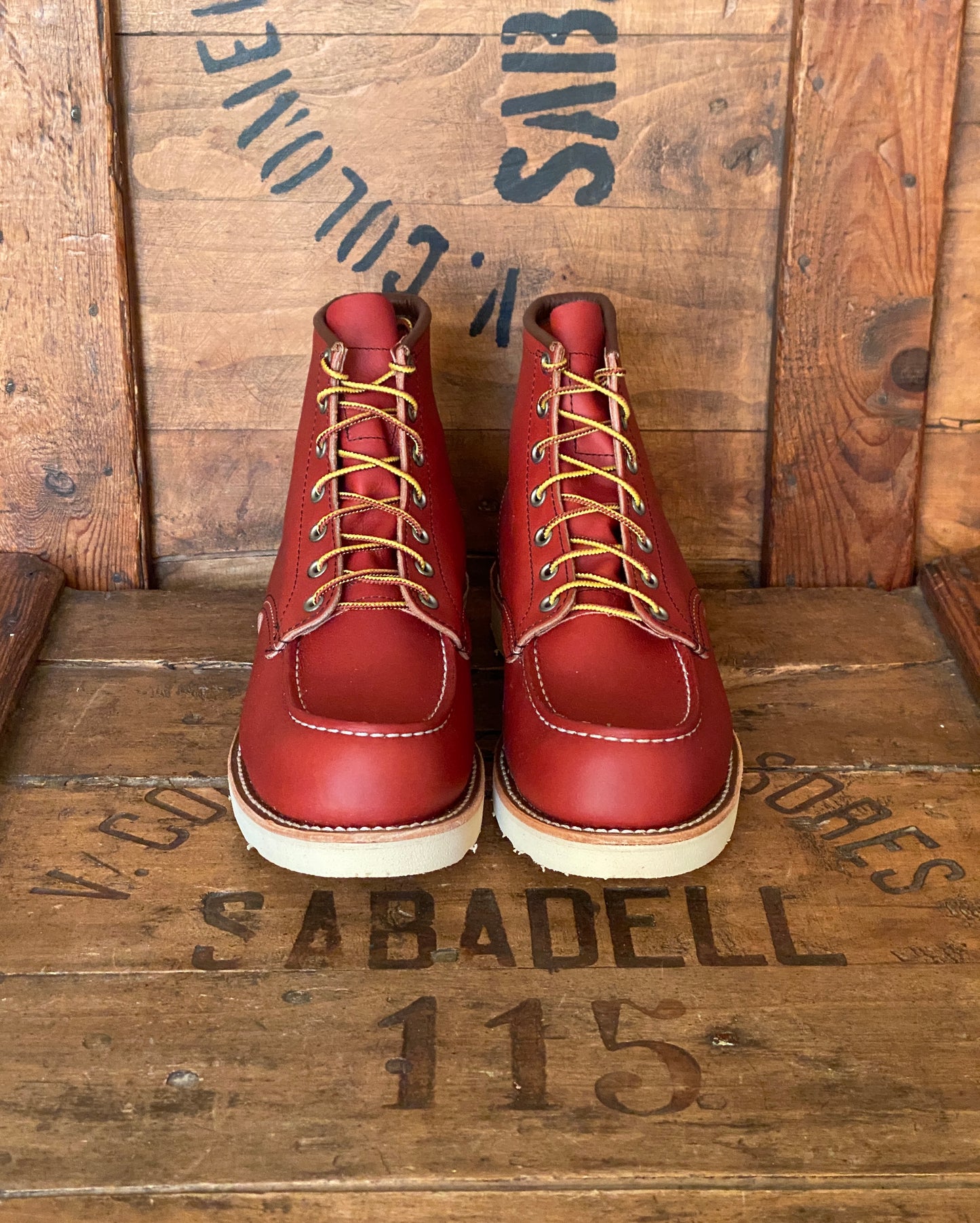 Red Wing 8131 Moc Toe Brown Boots - Size 9.5E (42.5 EU) | Made in USA (Second) | USA Vintage BCN