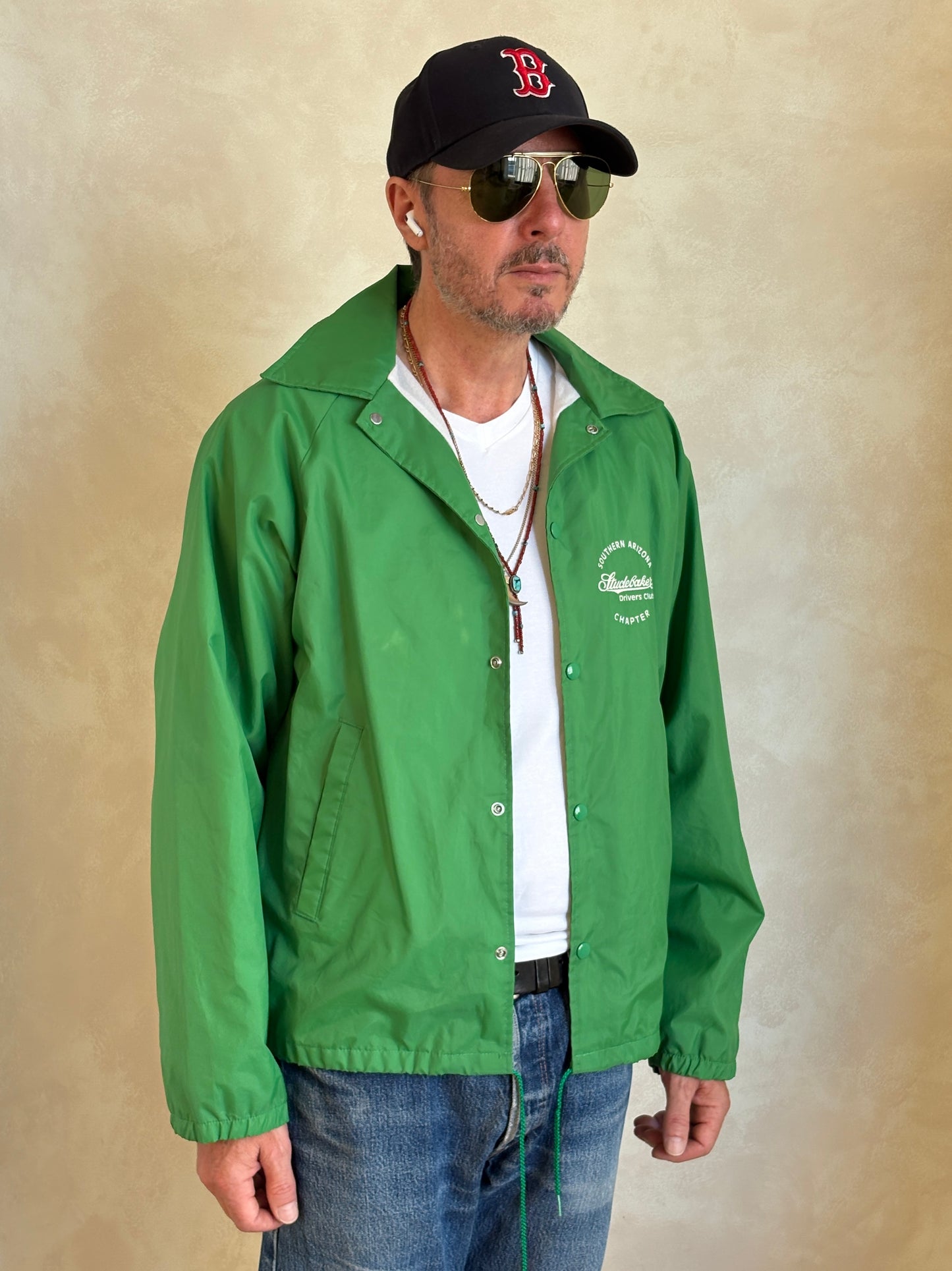 Size Med. Vintage 80s windbreaker Made in USA