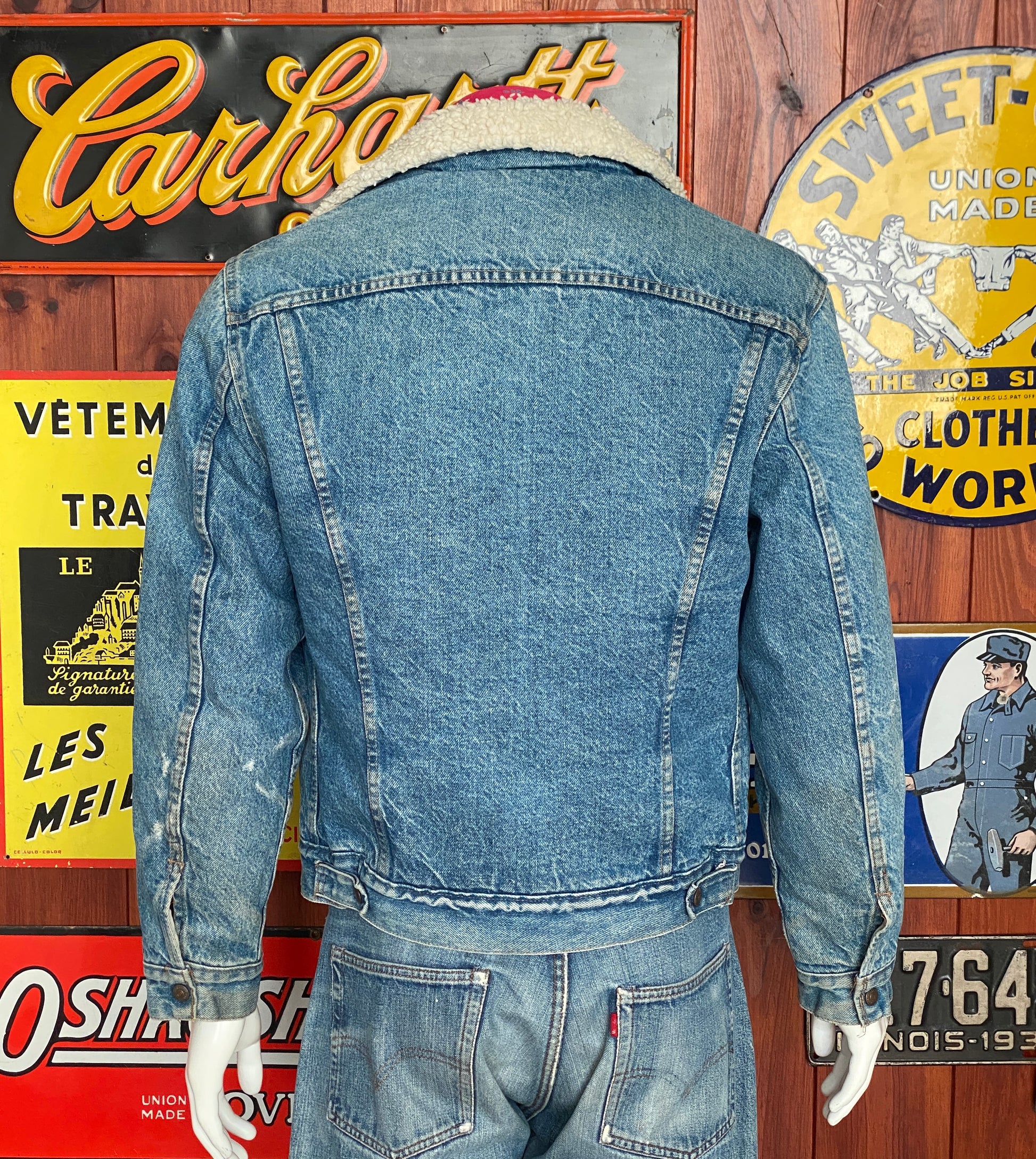 Size 40 Regular USA / 50EU Vintage Levi's Faux Sherpa Fleece Jacket Made in USA | Classic Outerwear
