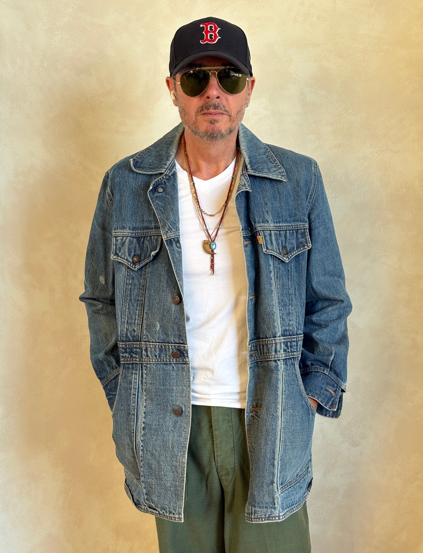 Size Large . Vintage 70s long Levis jacket Made in USA.