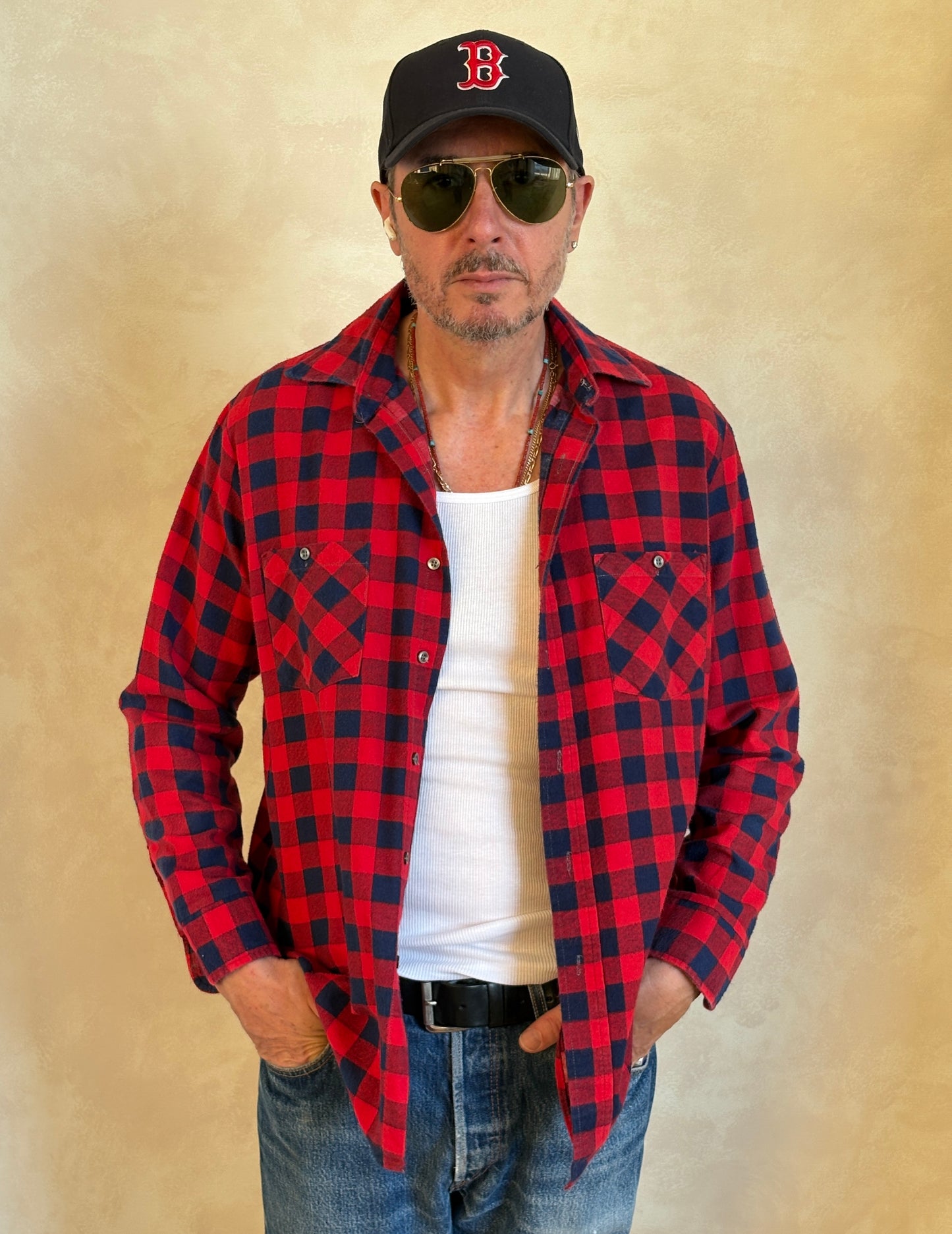 Size Med. Vintage 80s flannel plaid Shirt-Made in USA-