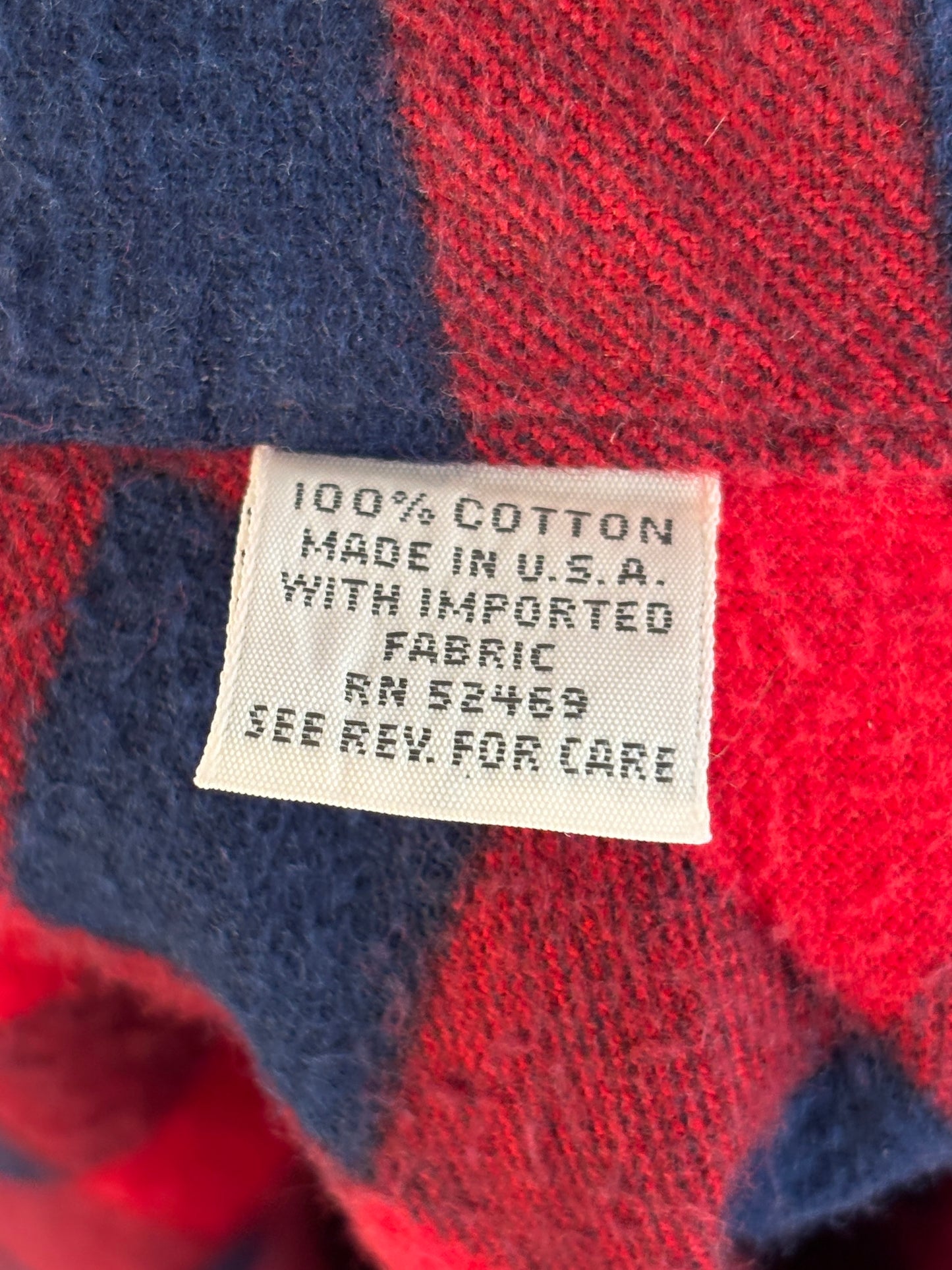Size Med. Vintage 80s flannel plaid Shirt-Made in USA-