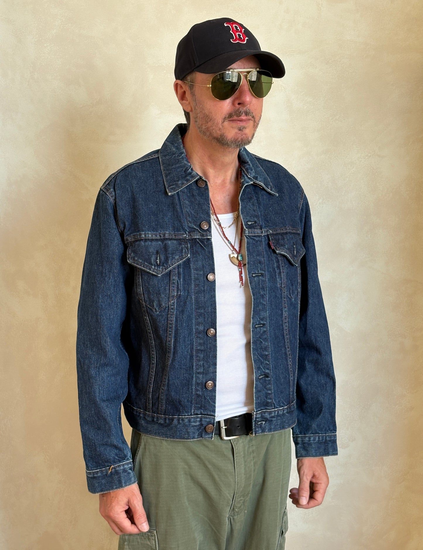 Size 42US / 52EU . Vintage 70s Levis jacket Made in USA.