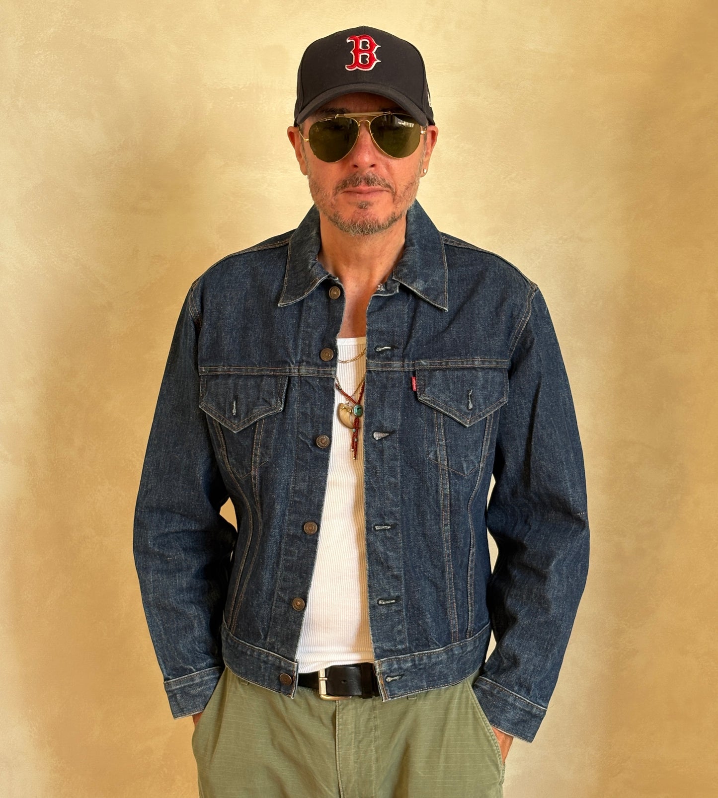 Size 42US / 52EU . Vintage 70s Levis jacket Made in USA.