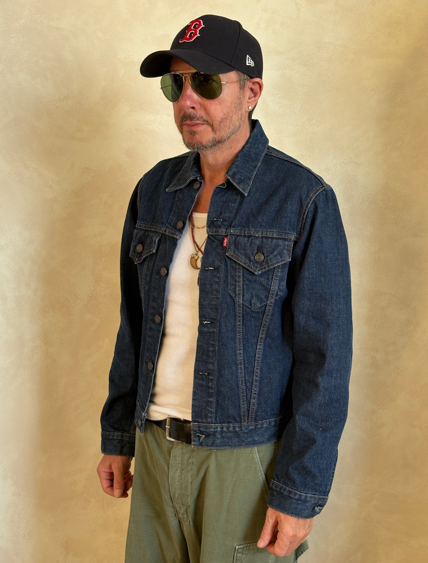Size 40US / 50EU . Vintage 70s Levis single stitch jacket Made in USA.