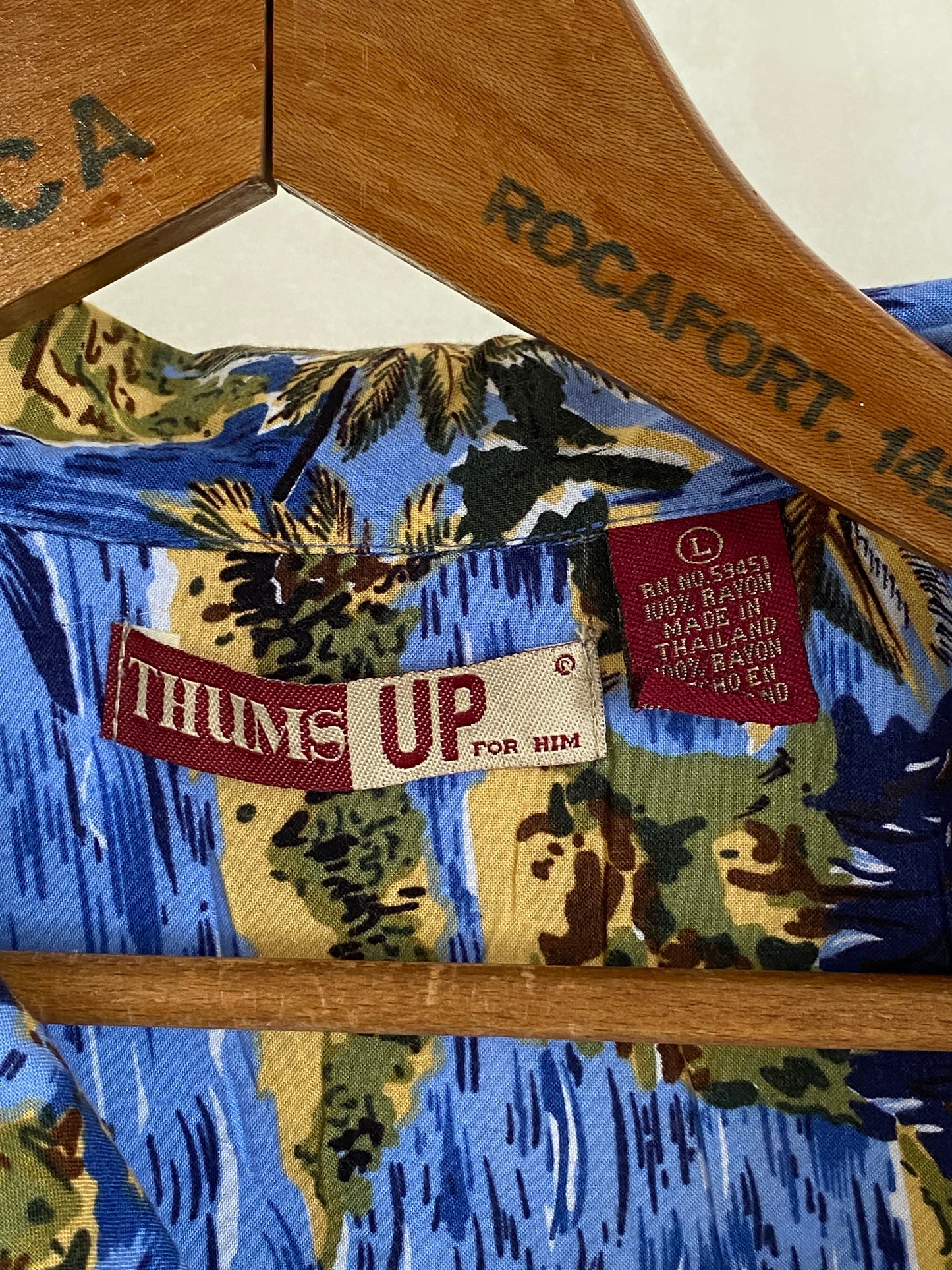 Size Large. Vintage 90s Hawaiian shirt