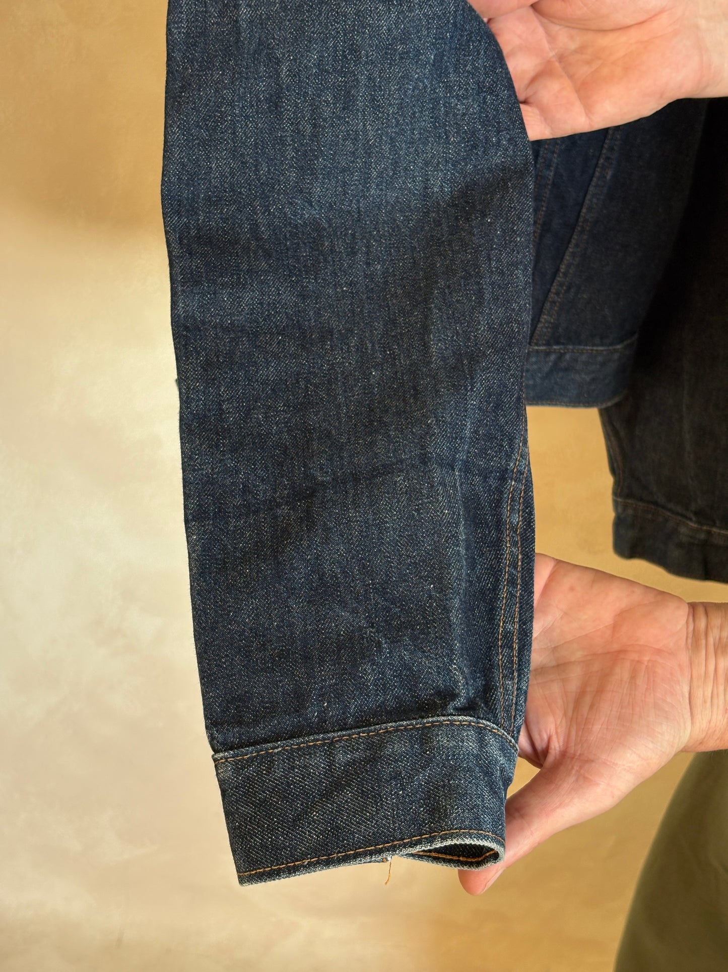 Size 46US / 56EU .Vintage 70s Levi’s Denim Jacket – 2 Pockets – Made in USA