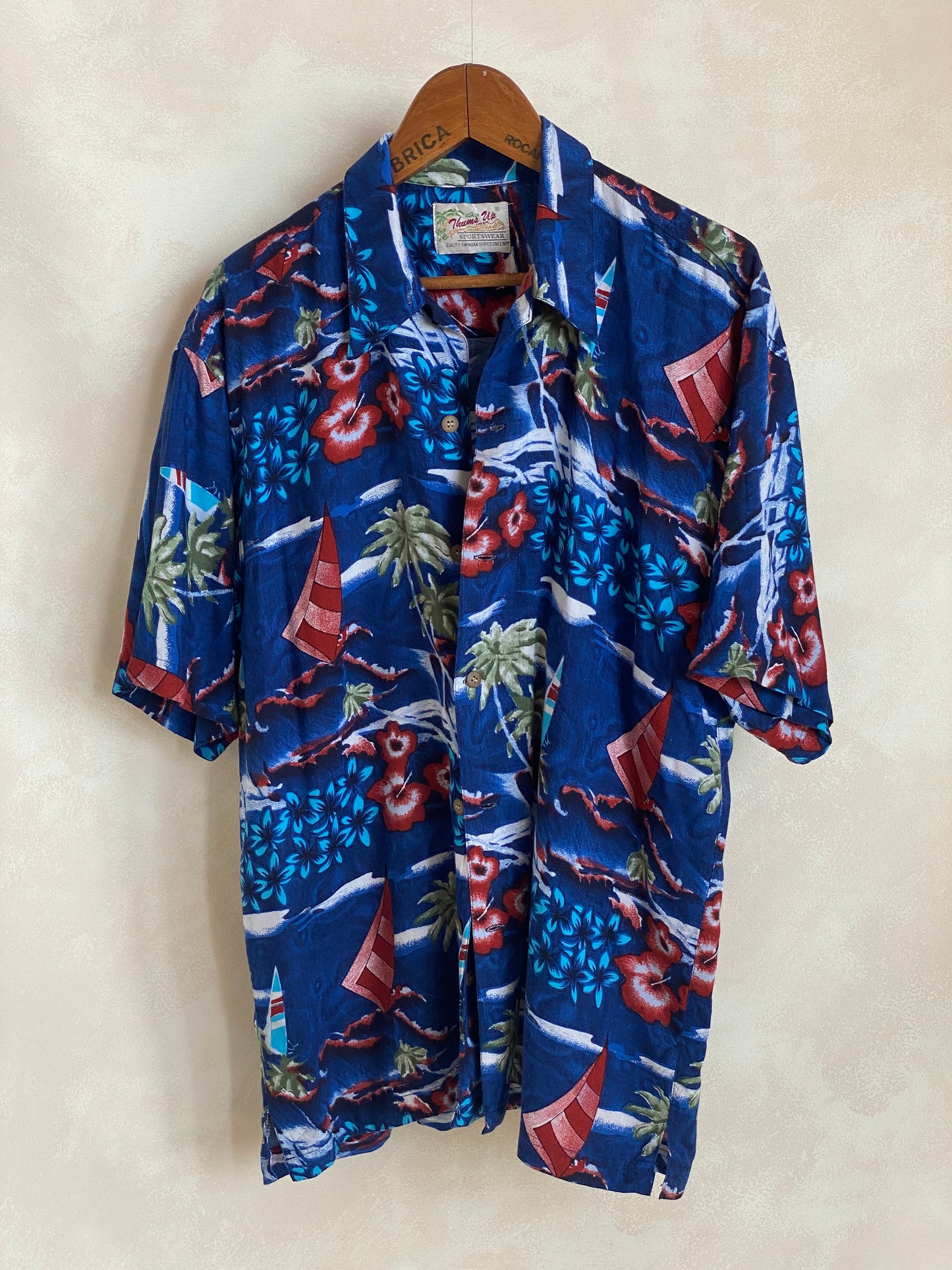 Size XL. Vintage 90s Rayon Hawaiian shirt