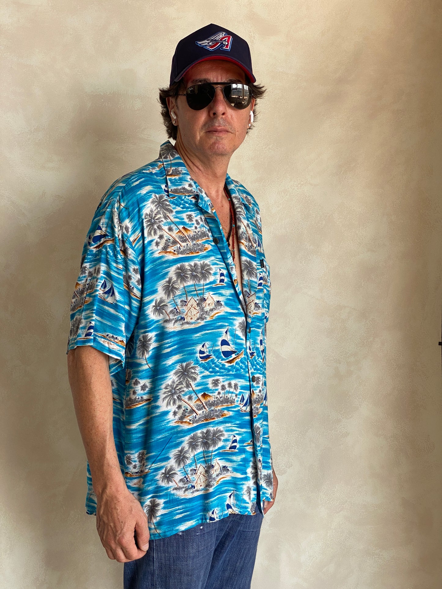 Size XL. Vintage 90s Rayon Hawaiian shirt by Pineapple Connection - USA Vintage Bcn