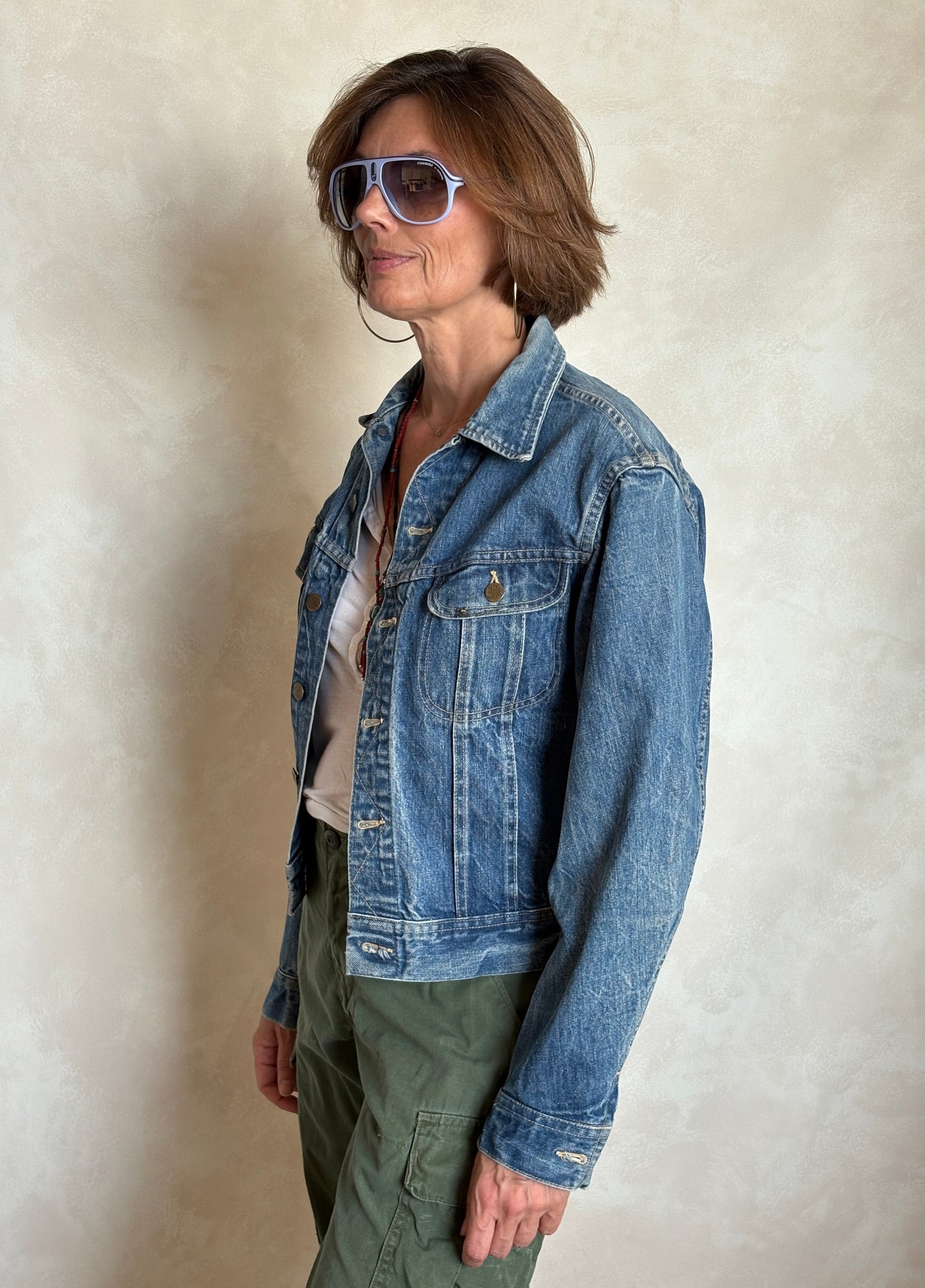 Size: 36US / 46EU Vintage 70s Lee Union Made Denim Shirt – 2 Pockets – Made in USA