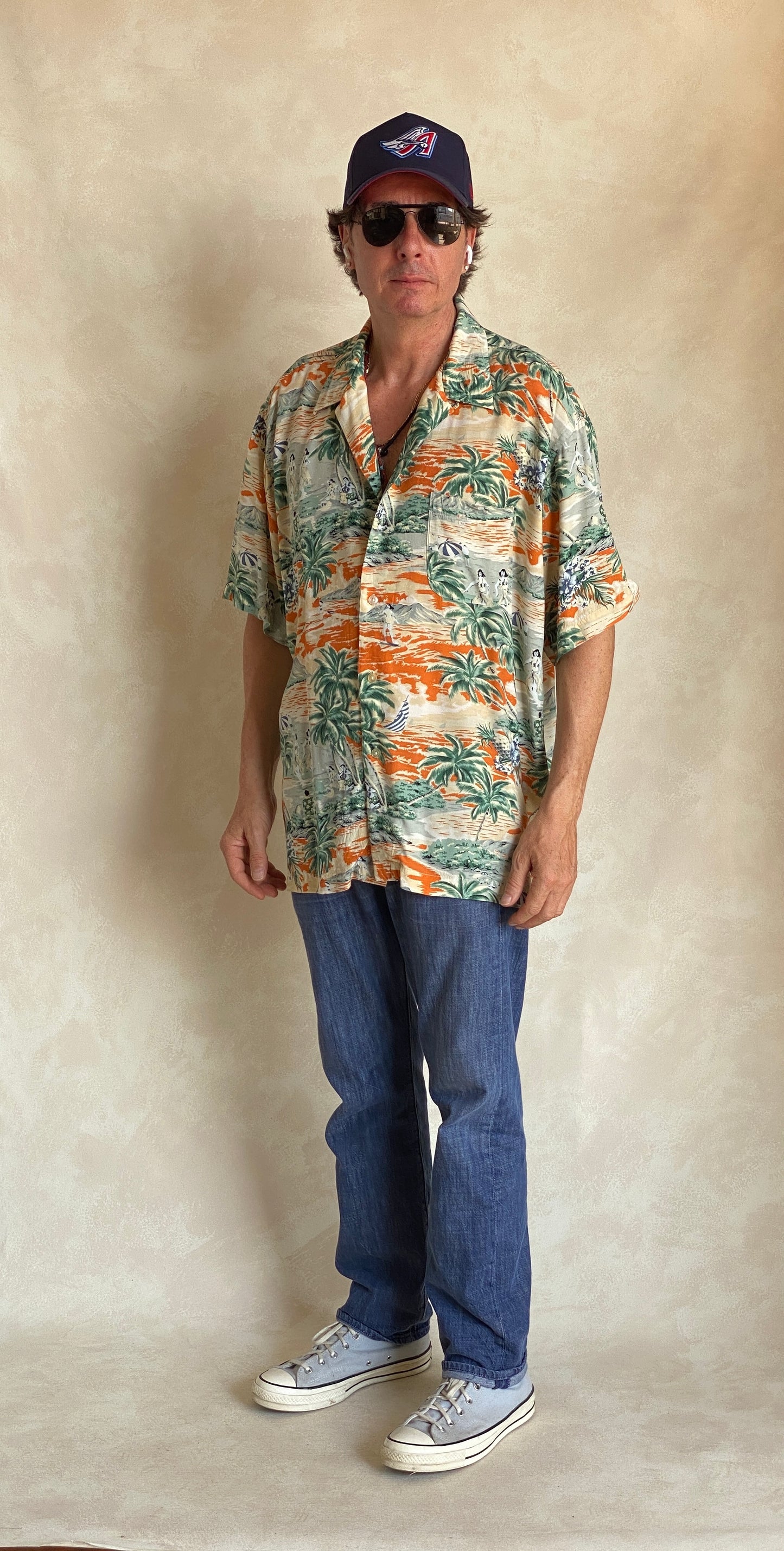 Size Large. Vintage 90s Rayon Hawaiian shirt by American Eagle