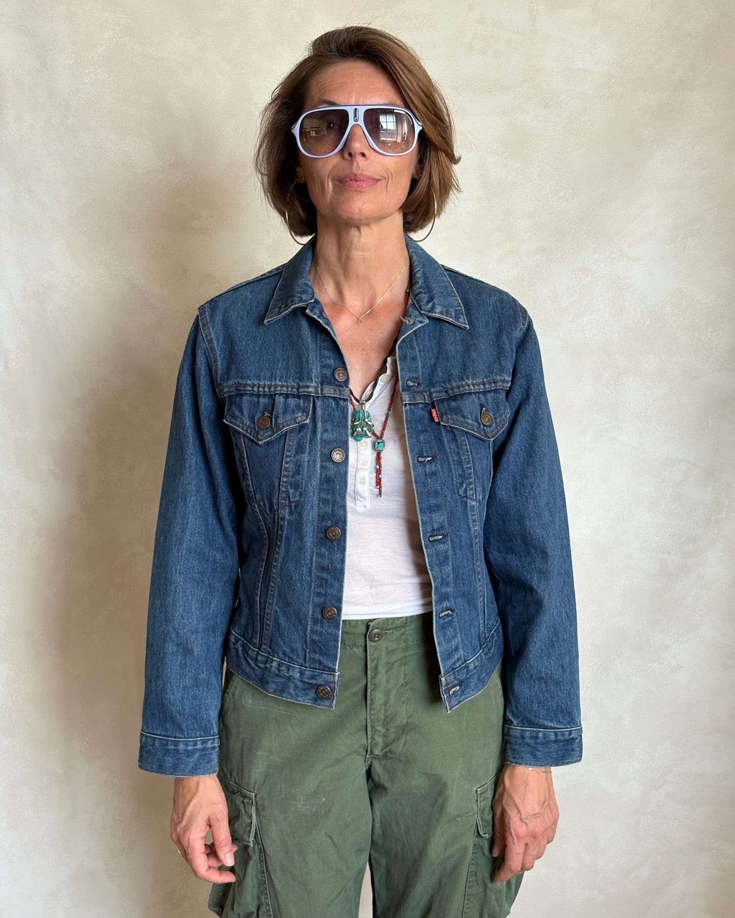 Size 34 . Vintage 80s Levi’s Denim Jacket – 2 Pockets – Made in USA