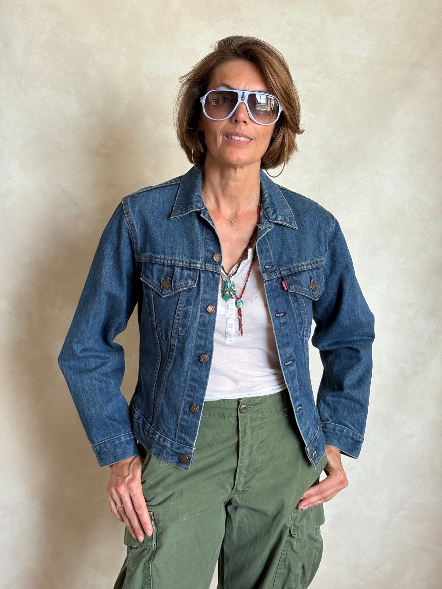 Size 34 . Vintage 80s Levi’s Denim Jacket – 2 Pockets – Made in USA