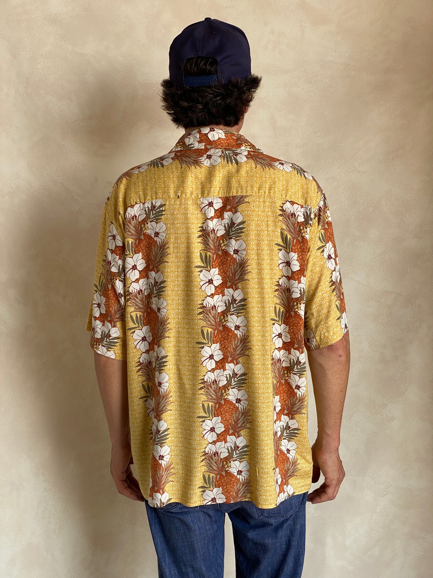 Size Large. Vintage 90s Rayon Hawaiian shirt by Puritan