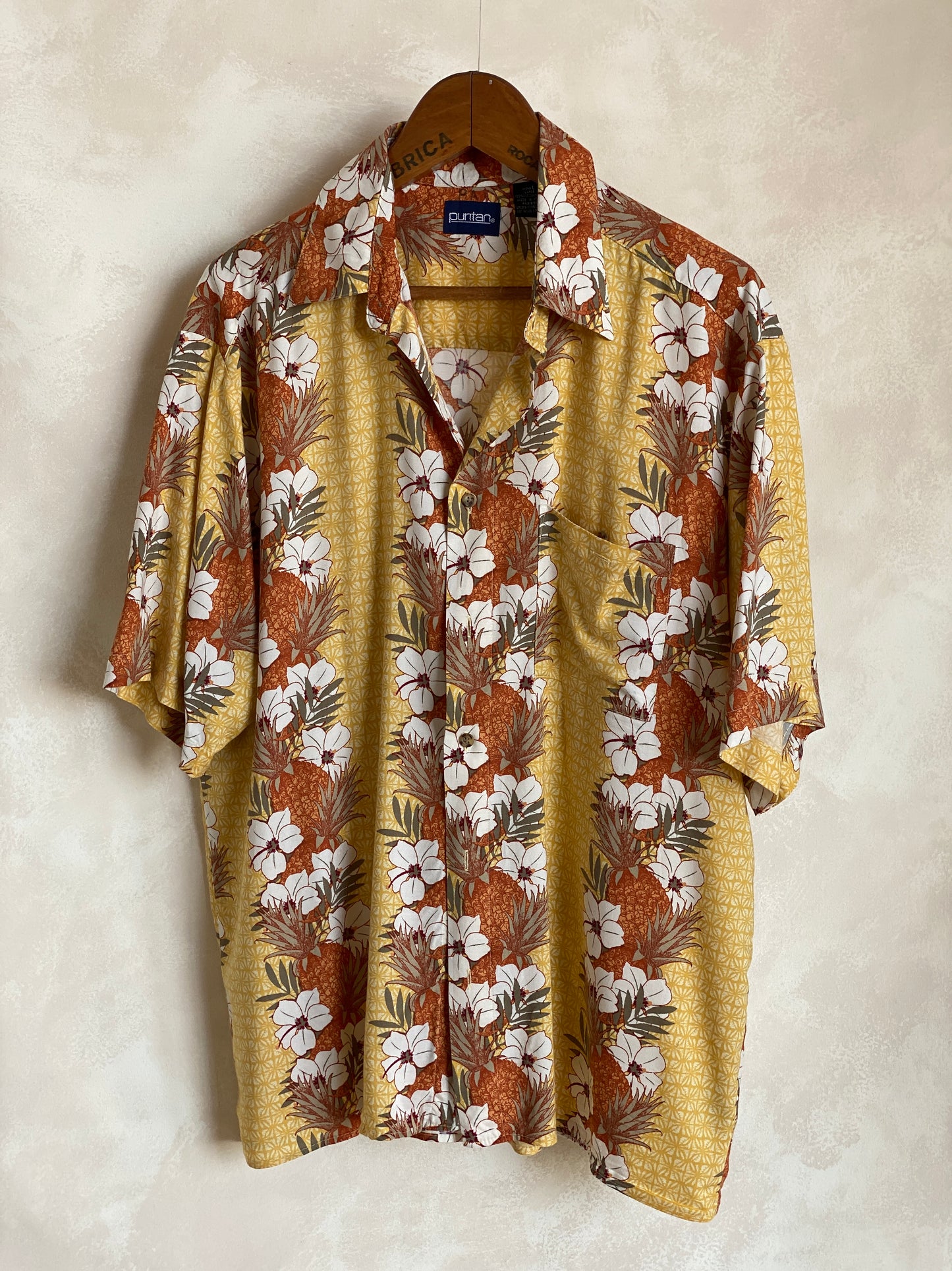 Size Large. Vintage 90s Rayon Hawaiian shirt by Puritan