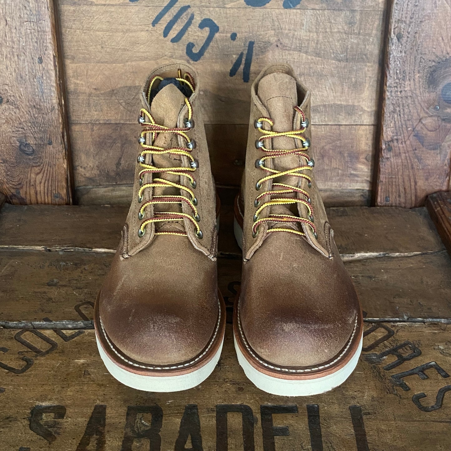 Sz 7.5D (40 EU ) Red Wing 8181 round toe Hawthorne Muleskinners ( Second )