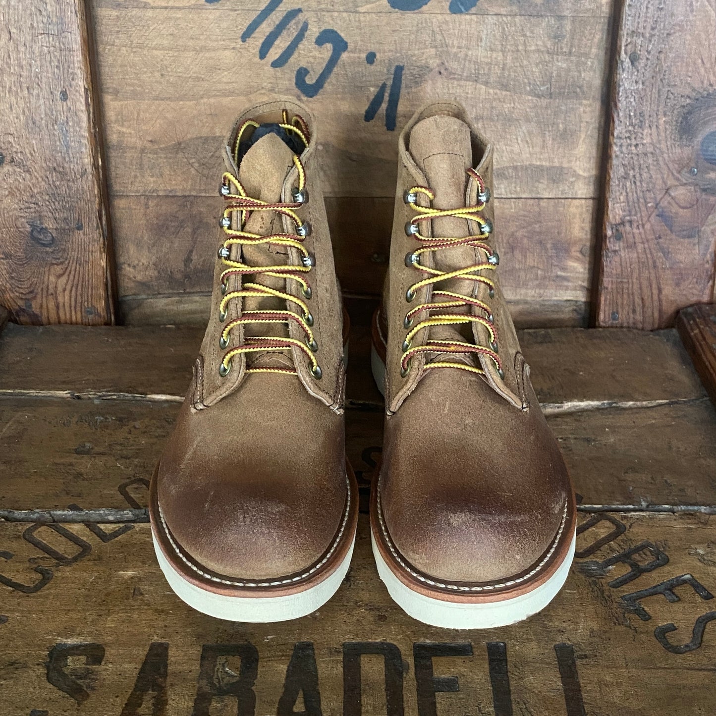 Sz 7.5D (40 EU ) R W 8181 round toe Hawthorne Muleskinners ( Second )