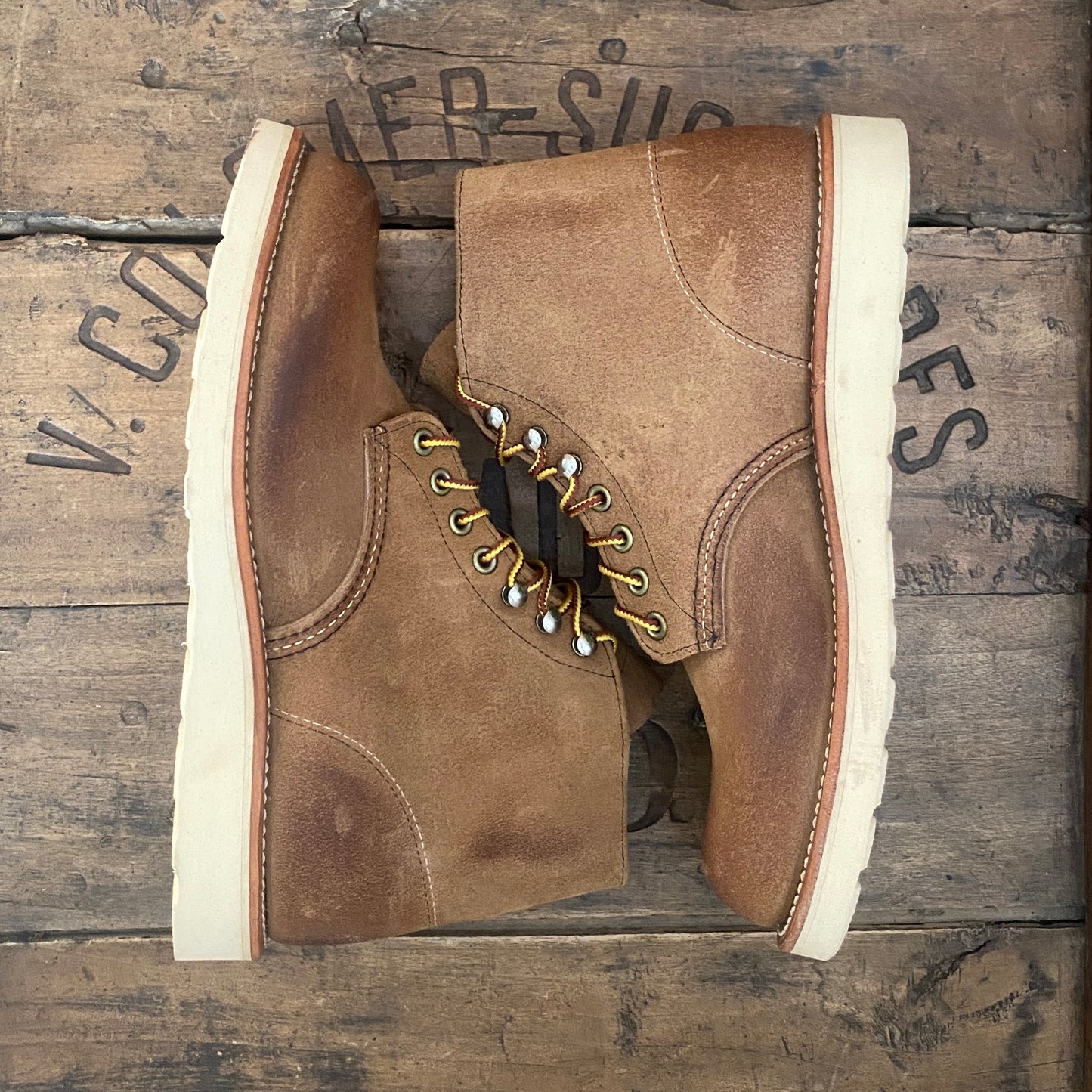 Sz 7.5D (40 EU ) R W 8181 round toe Hawthorne Muleskinners ( Second )