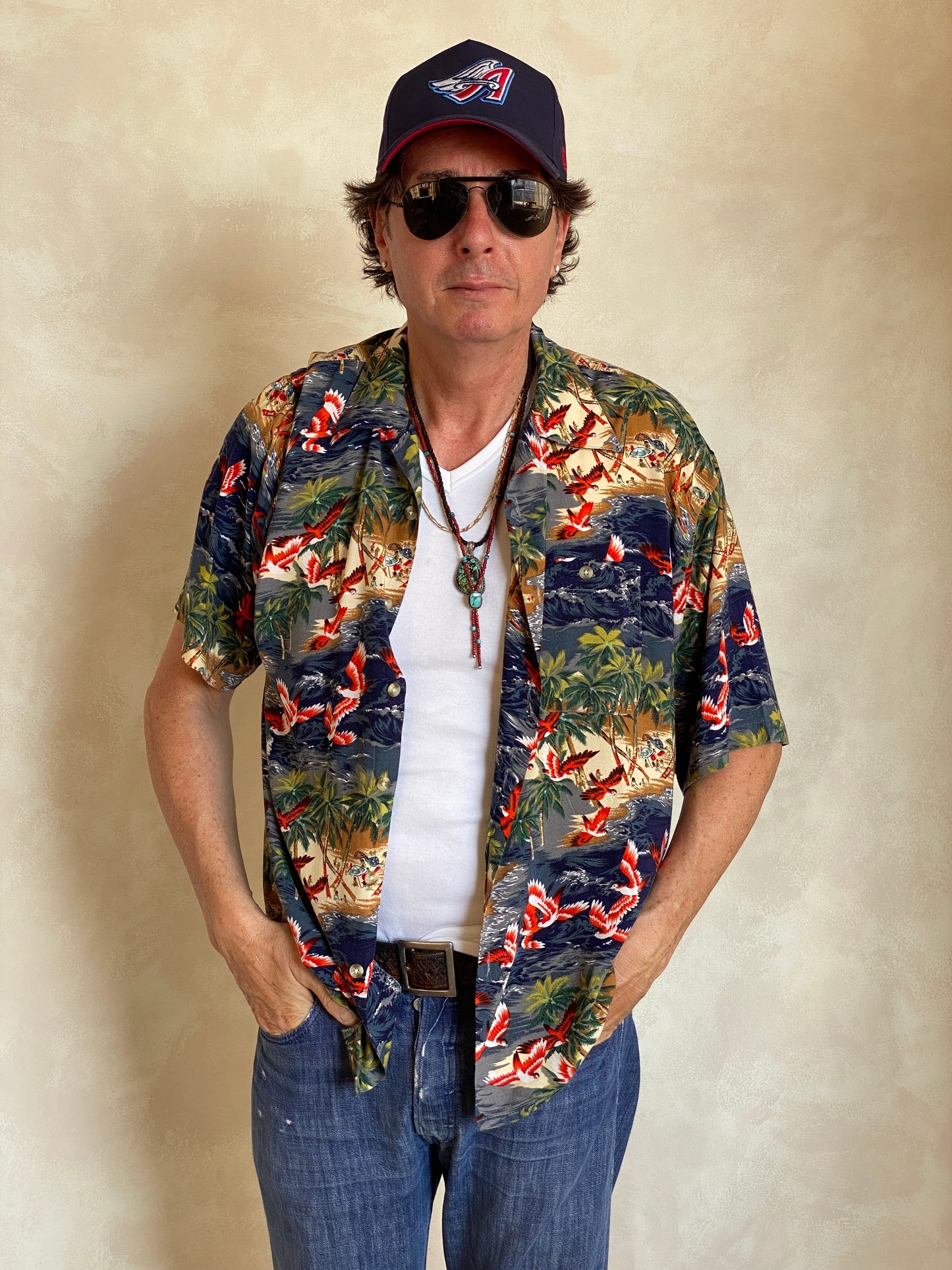 Size L. Vintage 90s polyester thin Hawaiian shirt