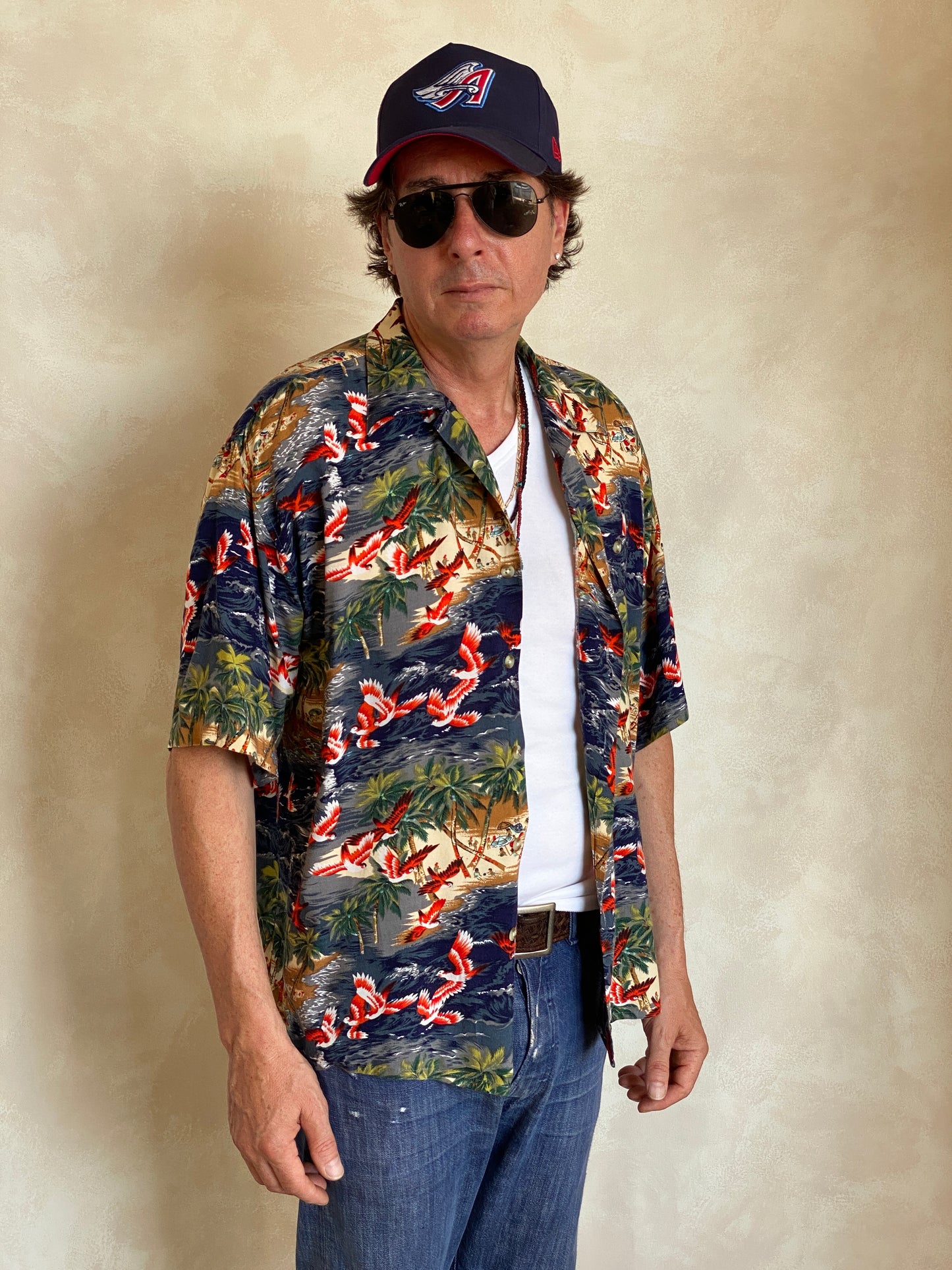 Size L. Vintage 90s polyester thin Hawaiian shirt