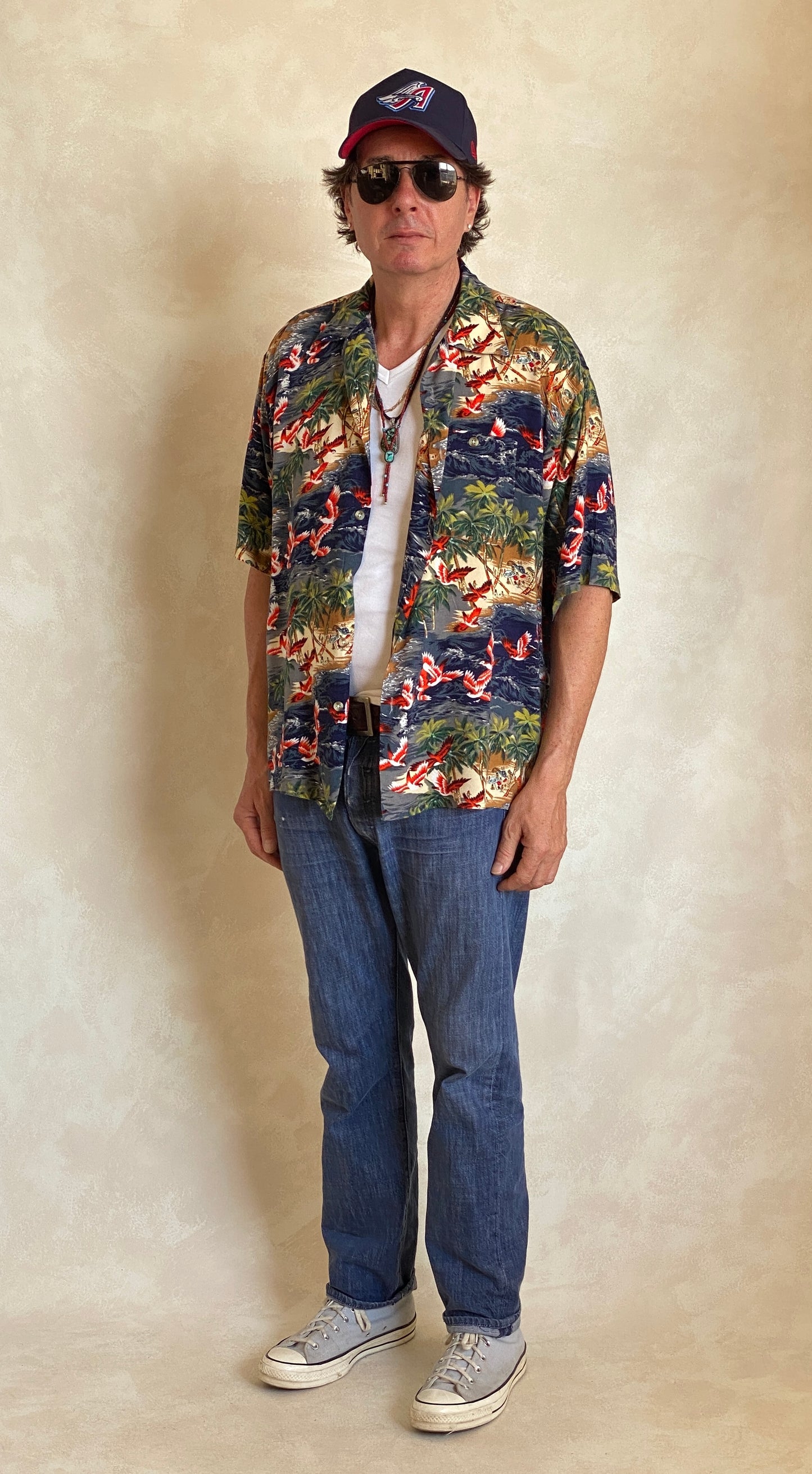 Size L. Vintage 90s polyester thin Hawaiian shirt