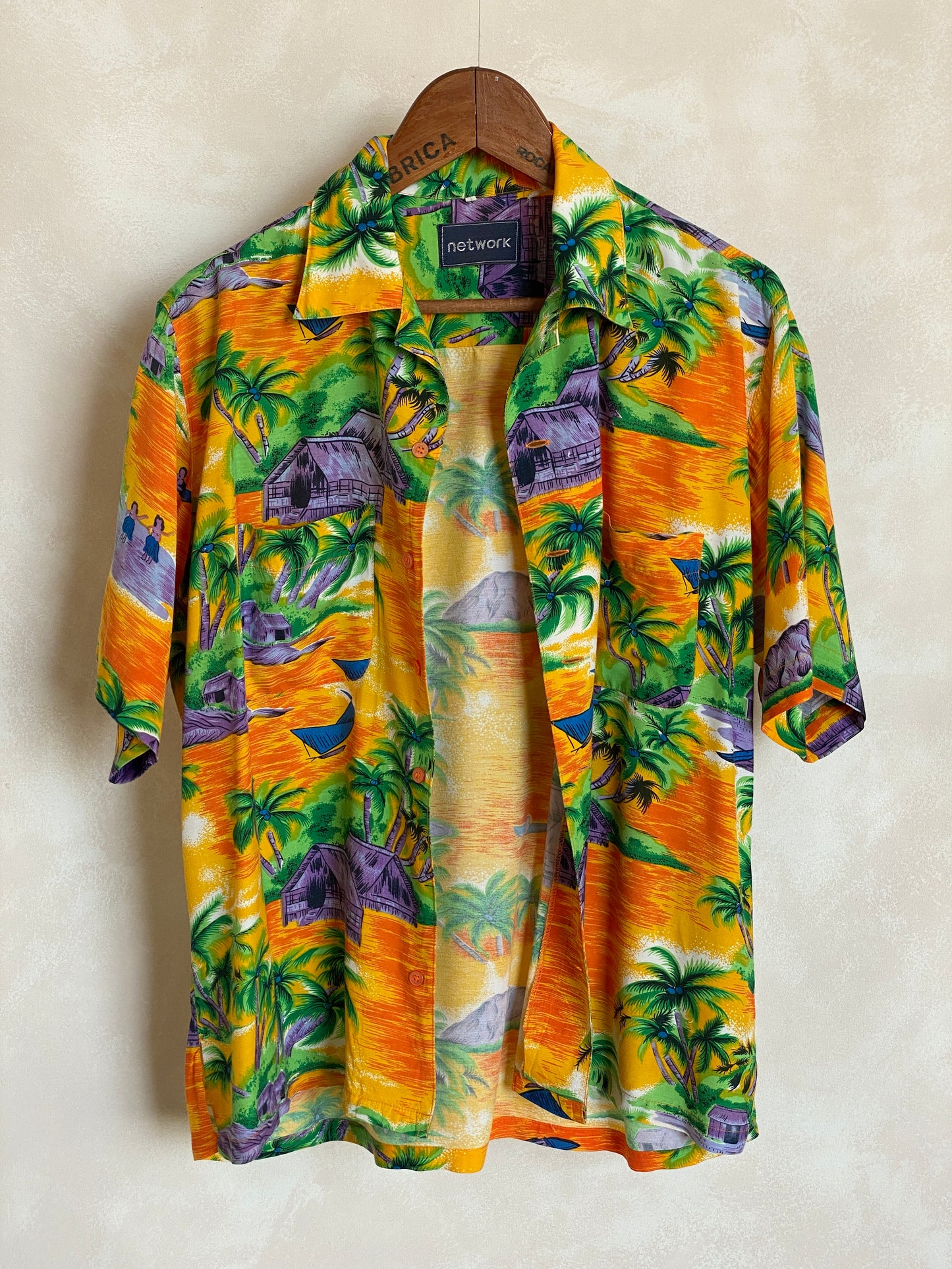 Size L. Vintage 90s Rayon Hawaiian shirt
