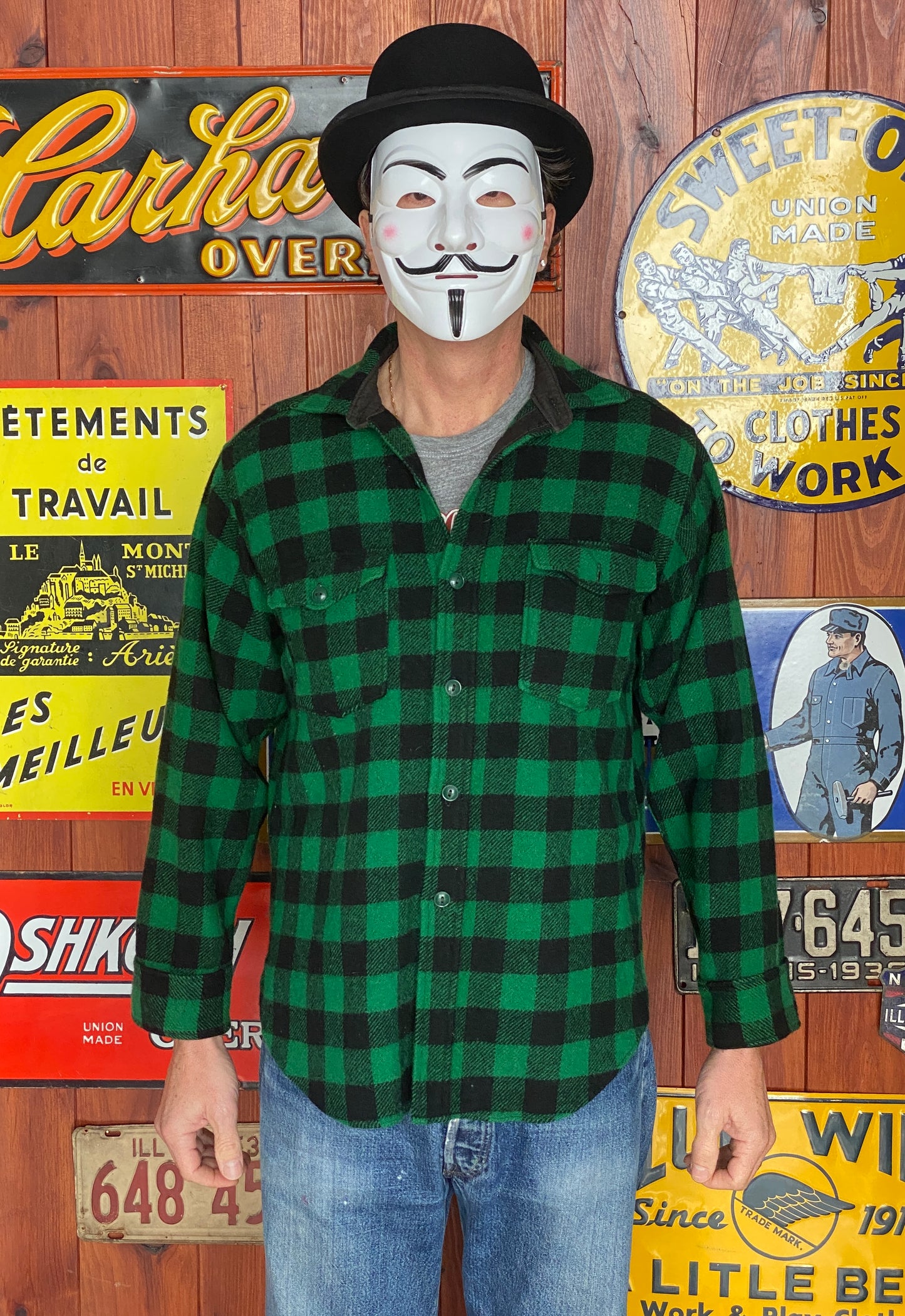 Size Medium. 60s Woolrich vintage wool shirt Buffalo plaid