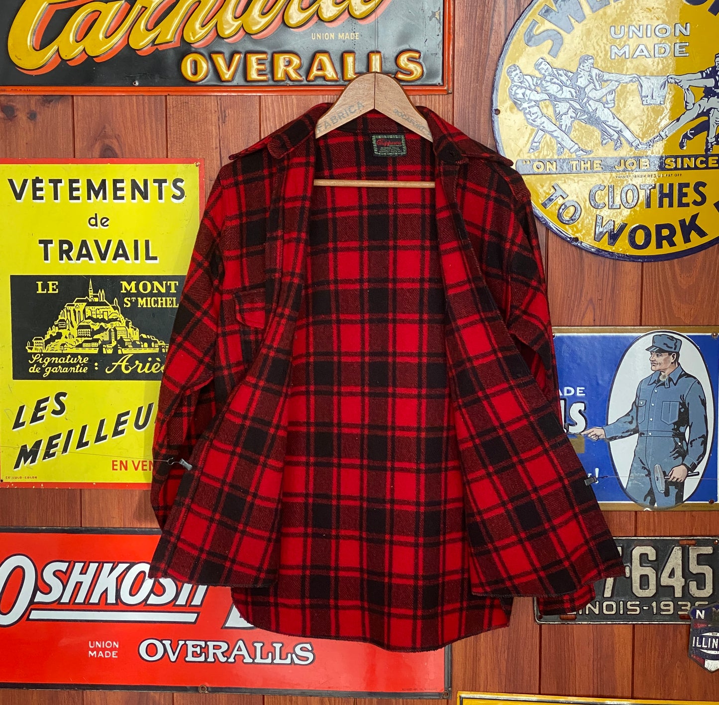 Size Small, 50s Chippewa wool shirt made in USA buffalo plaid