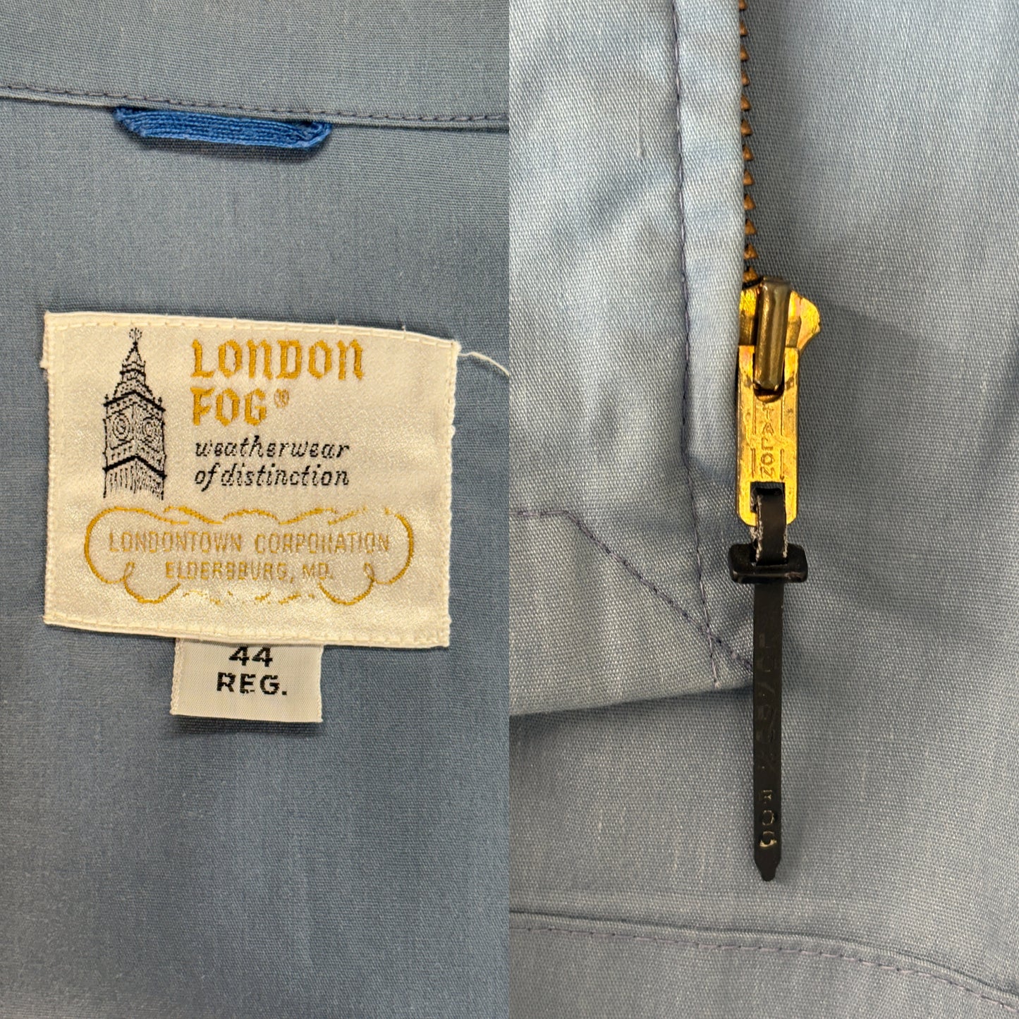Size 44US / 54EU. 70s London Fog light jacket. Talon zipper