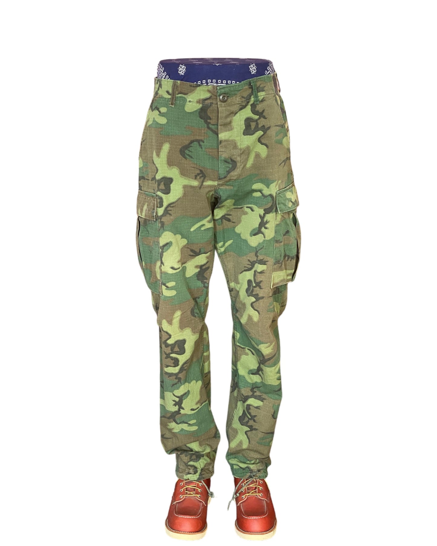 Small long. Authentic Vintage US Army 1978 Erld camouflage pants.